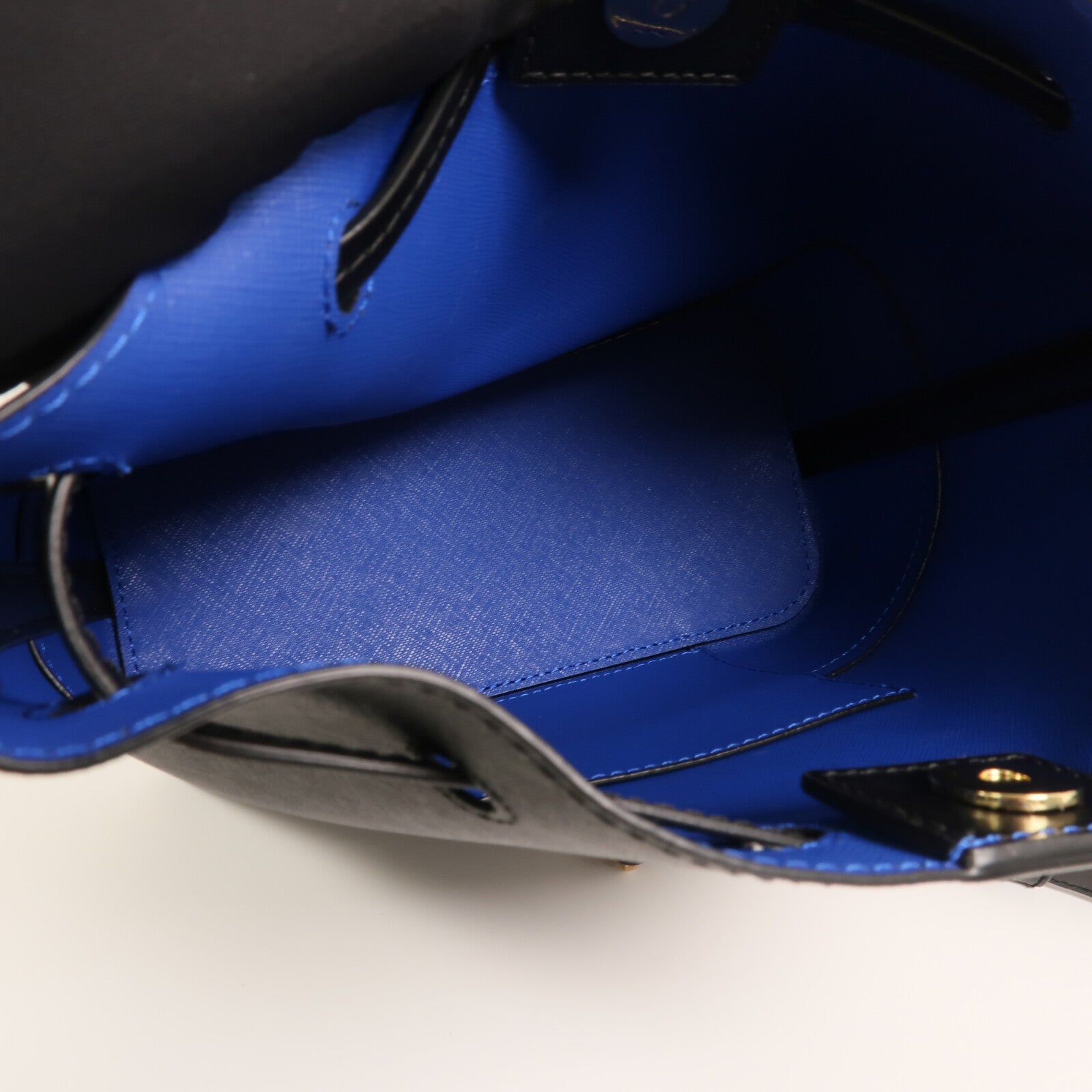 Michael Kors 牛皮皮革Bucket Bag金扣肩背袋