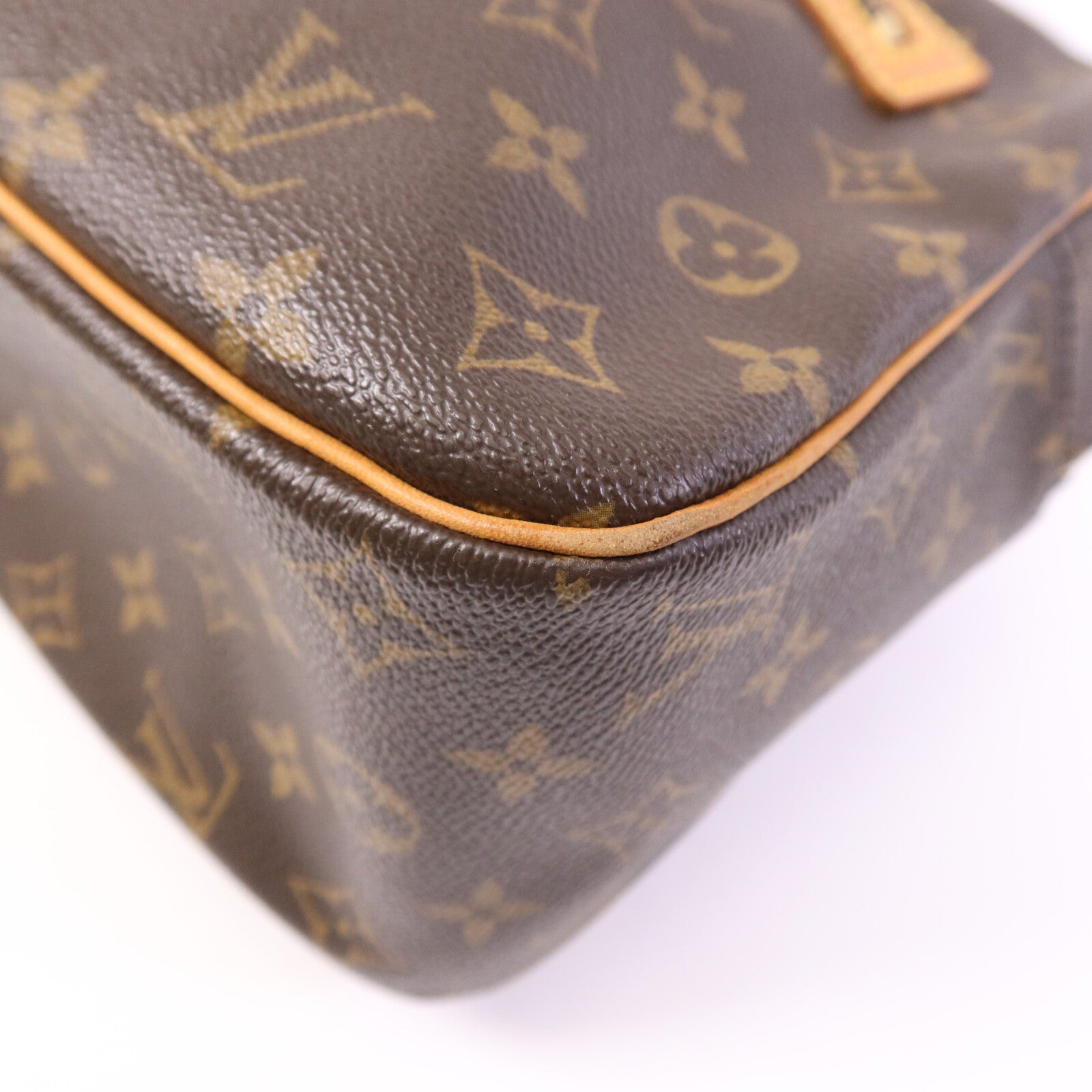 LOUIS VUITTON Monogram Cite GM金扣肩背袋棕色