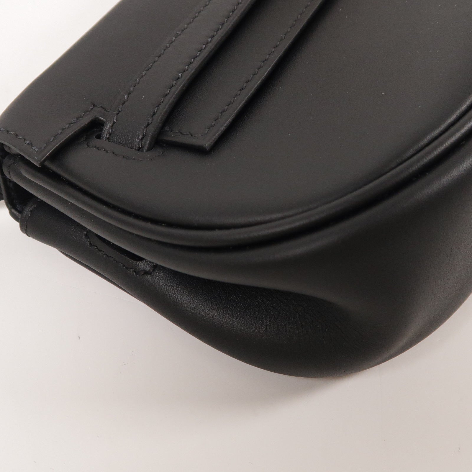 HERMES GHW Kelly Moove Shoulder Bag Swift Leather Noir
