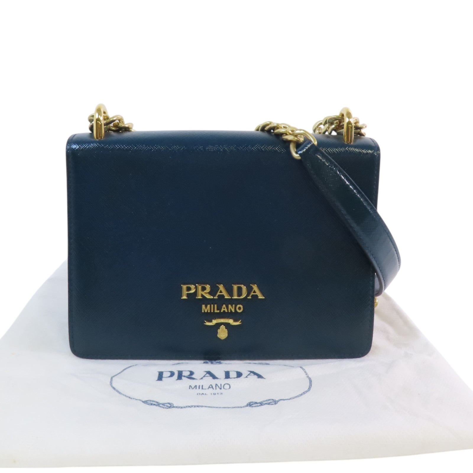 PRADA 漆皮皮革Chain Shoulder Bag金扣鏈帶肩背袋