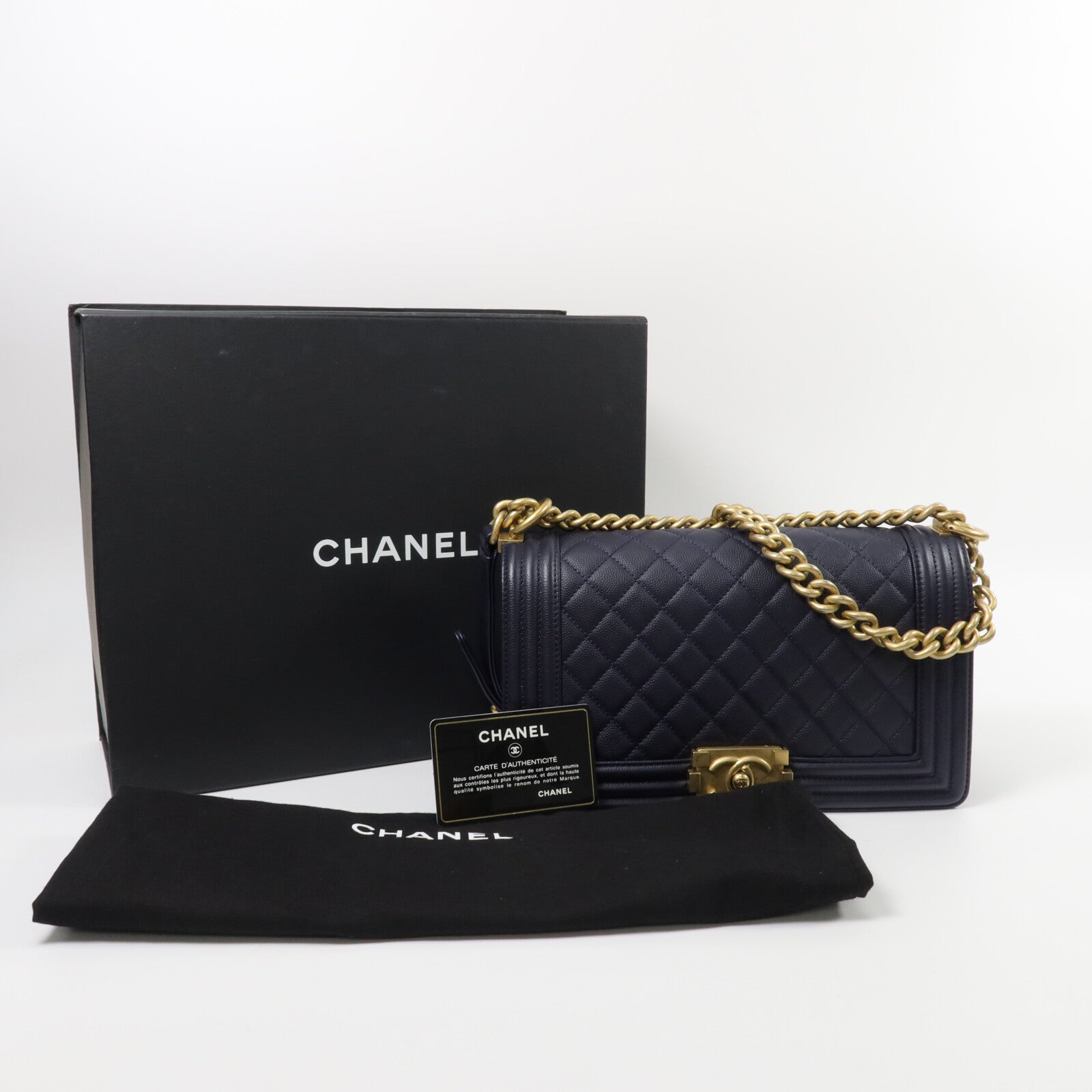 CHANEL 牛皮皮革Boy 25鏈帶肩背袋