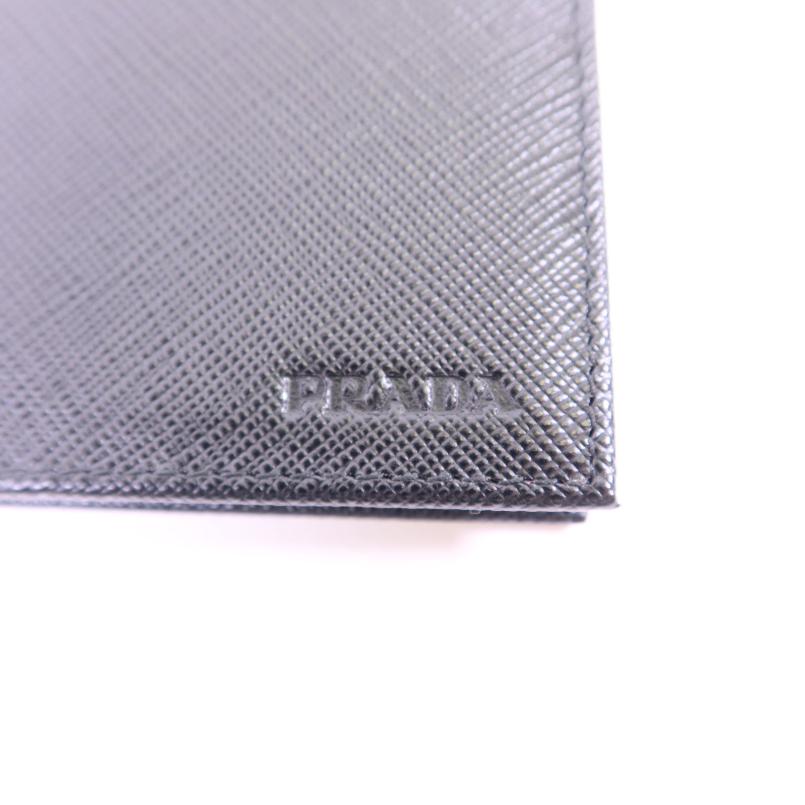 PRADA Saffiano皮革Passport Holder護照套