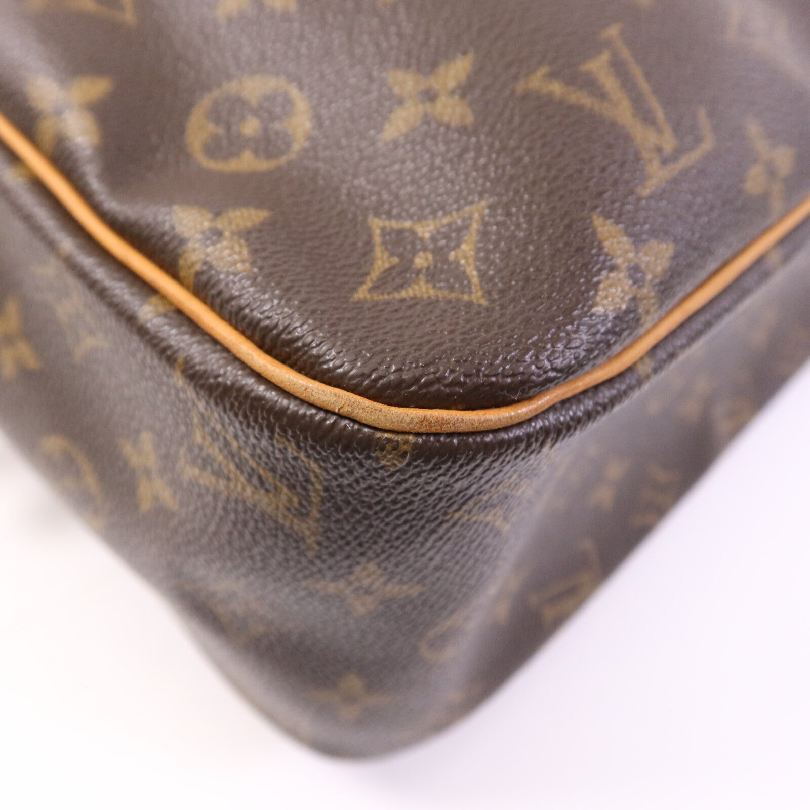 LOUIS VUITTON Monogram Cite GM金扣肩背袋棕色