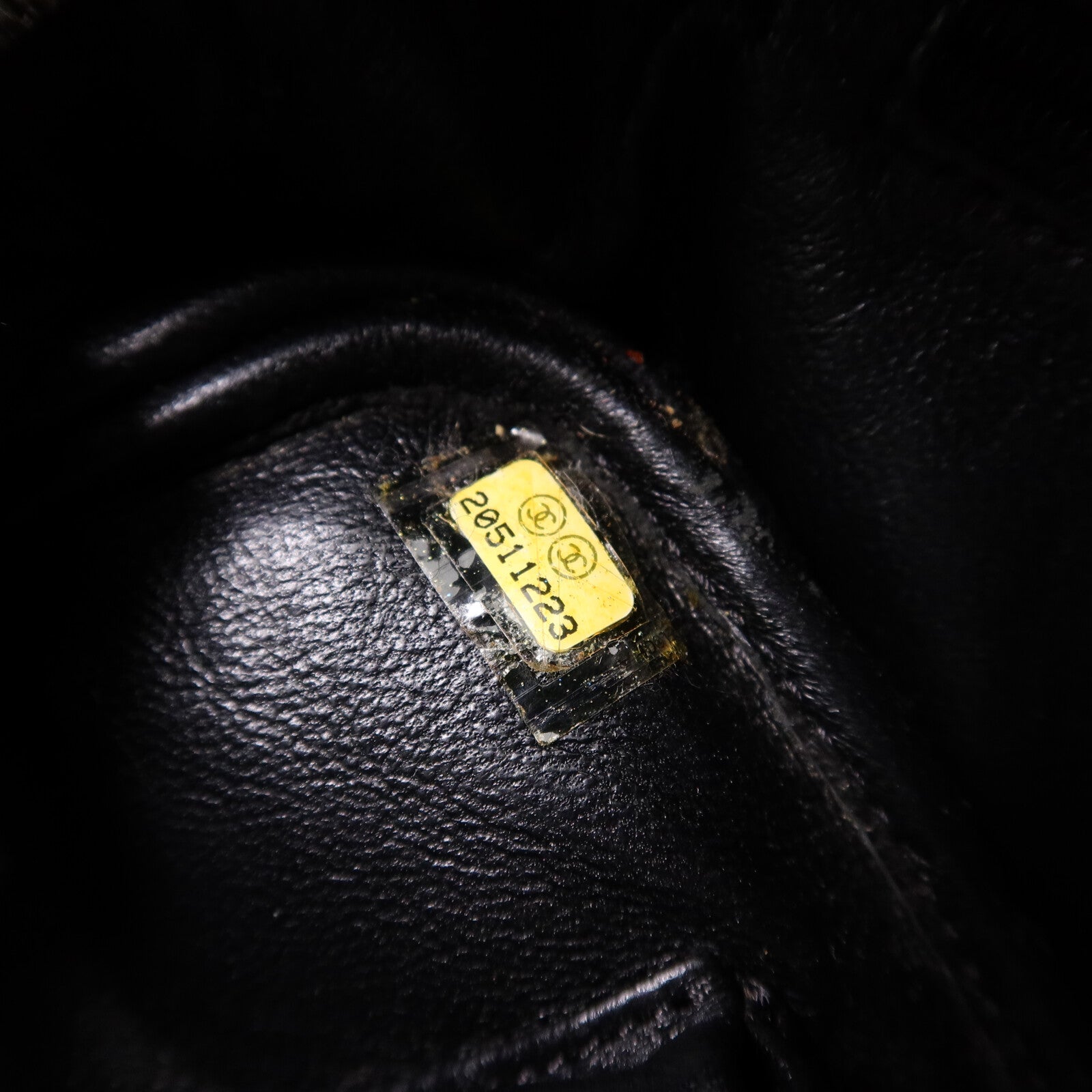 CHANEL 漆皮皮革2.55鏈帶肩背袋