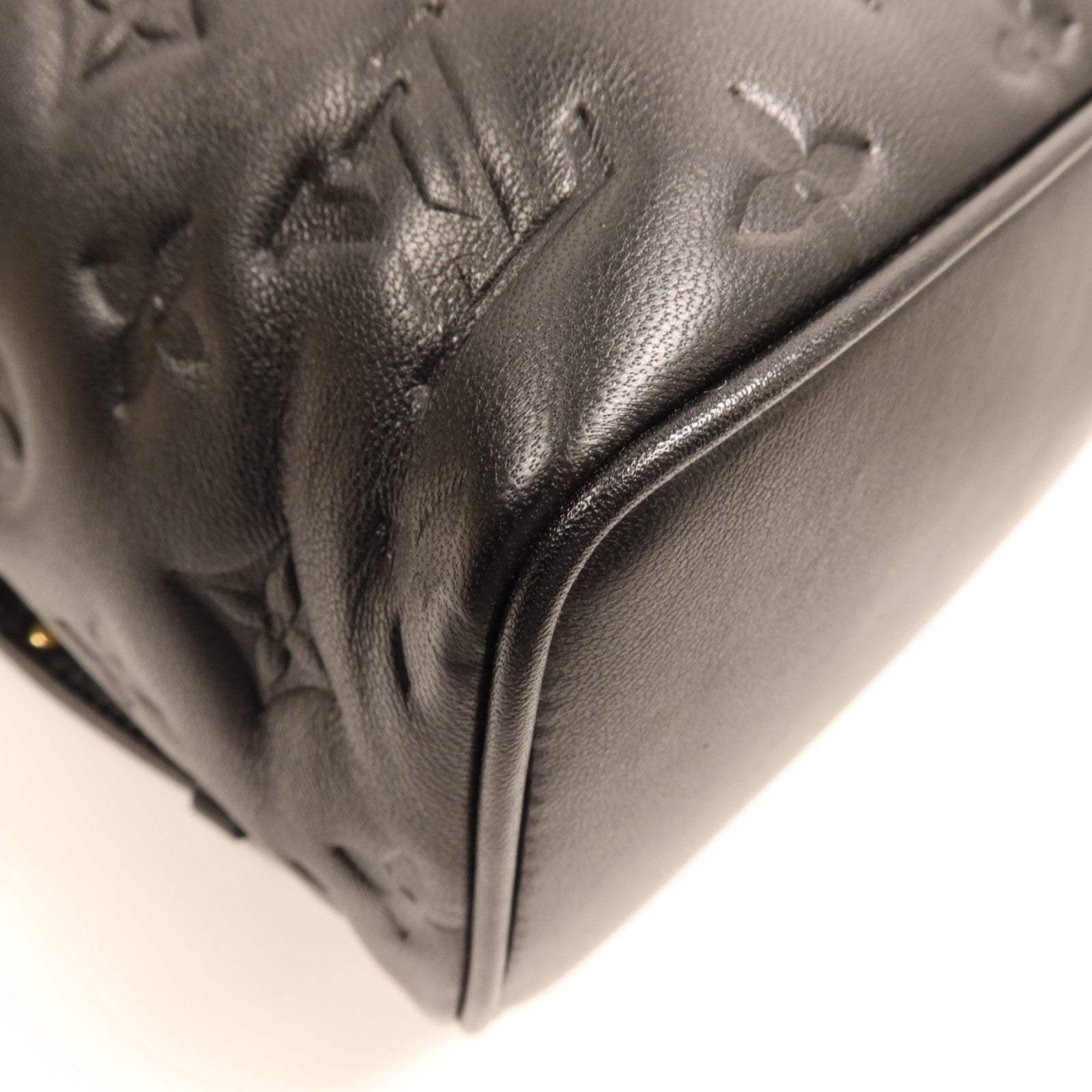 LOUIS VUITTON Monogram Embossed Coussin Backpack PM金扣背包