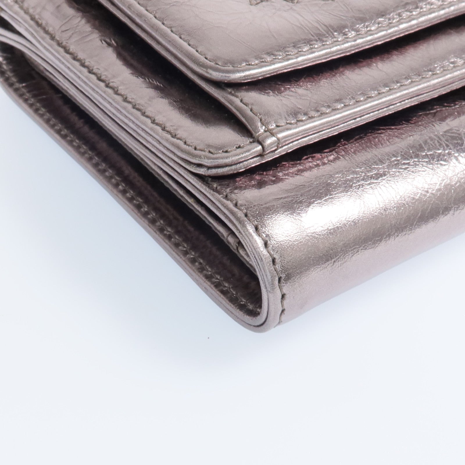 CHANEL 牛皮皮革Fold Wallet銀扣錢包