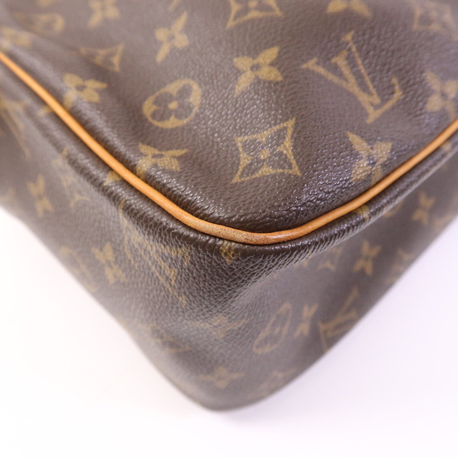 LOUIS VUITTON Monogram Cite GM金扣肩背袋棕色