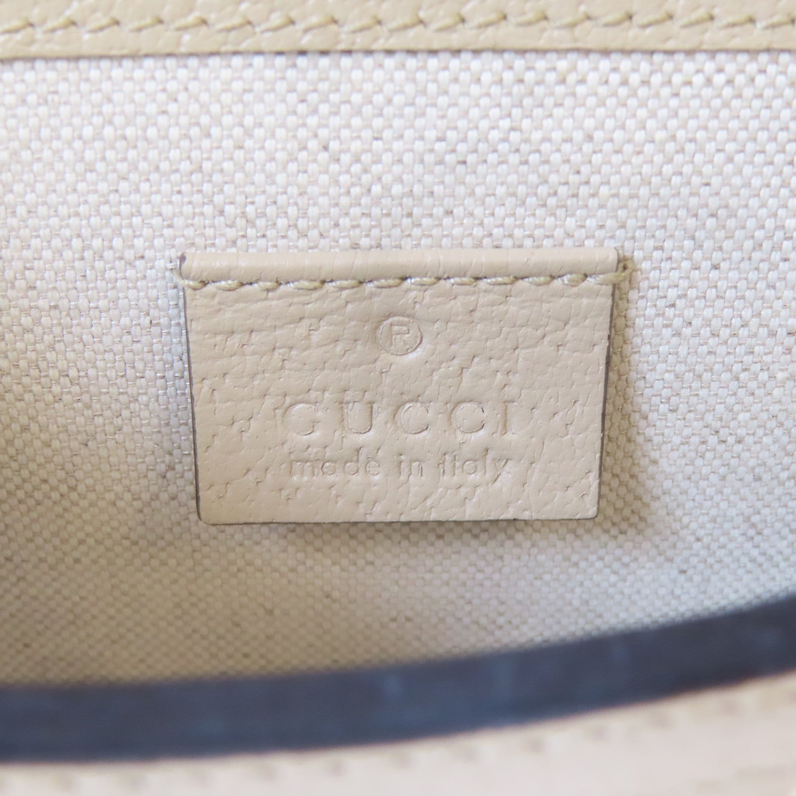 GUCCI 塗層帆布Horsebit 1955 Mini金扣肩背袋米色