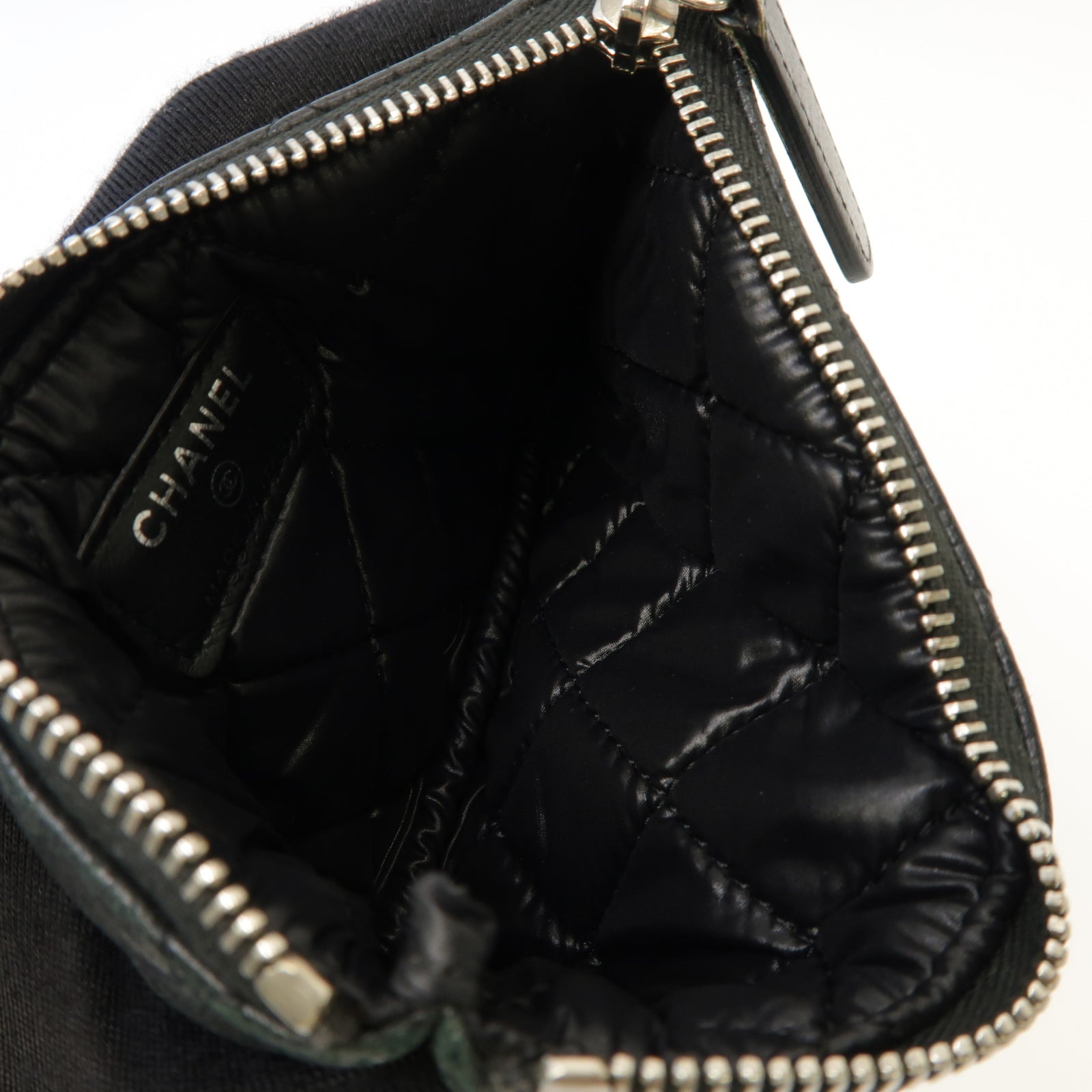 CHANEL 菱格牛皮皮革Clutch Bag銀扣手拿包黒色