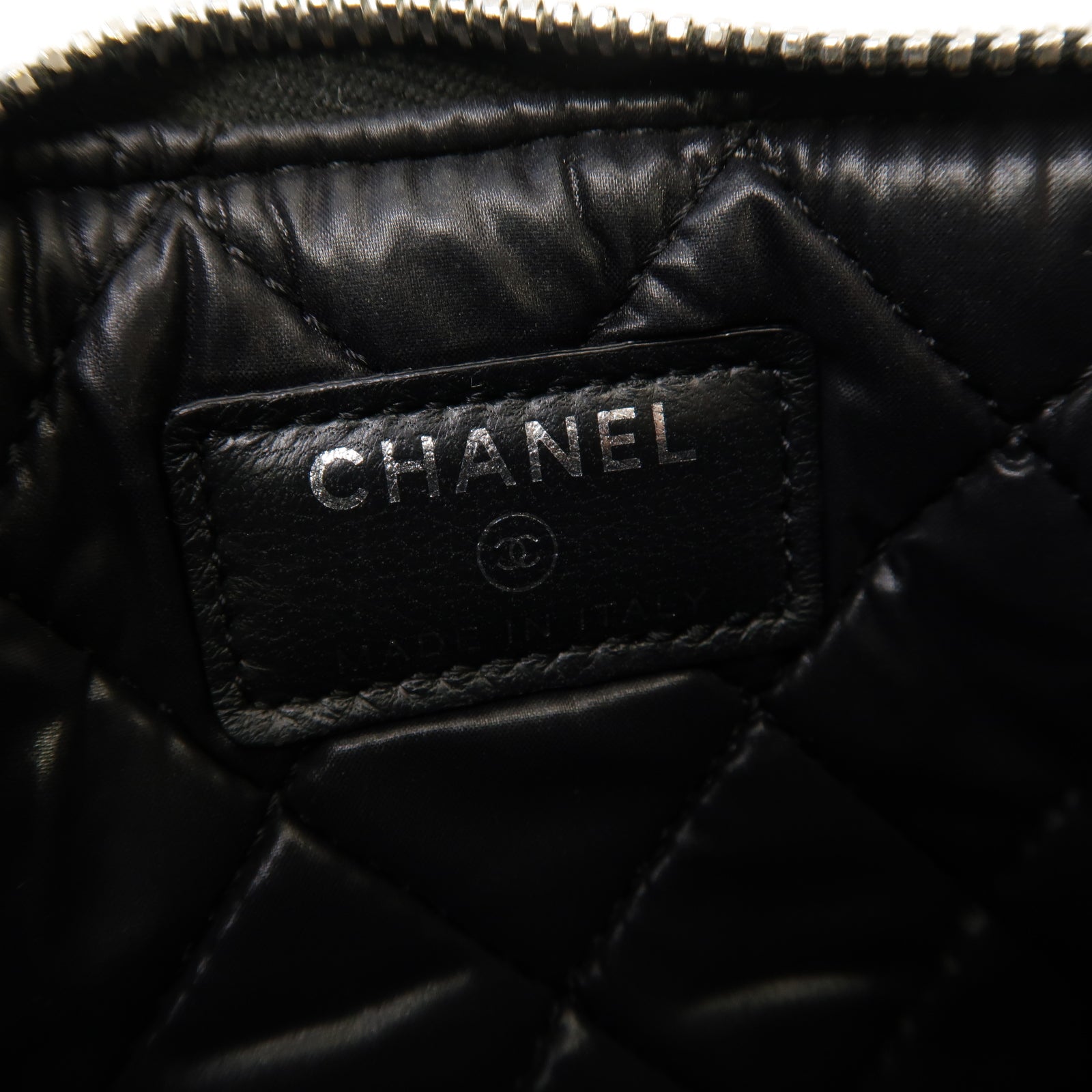 CHANEL 菱格牛皮皮革Clutch Bag銀扣手拿包黒色