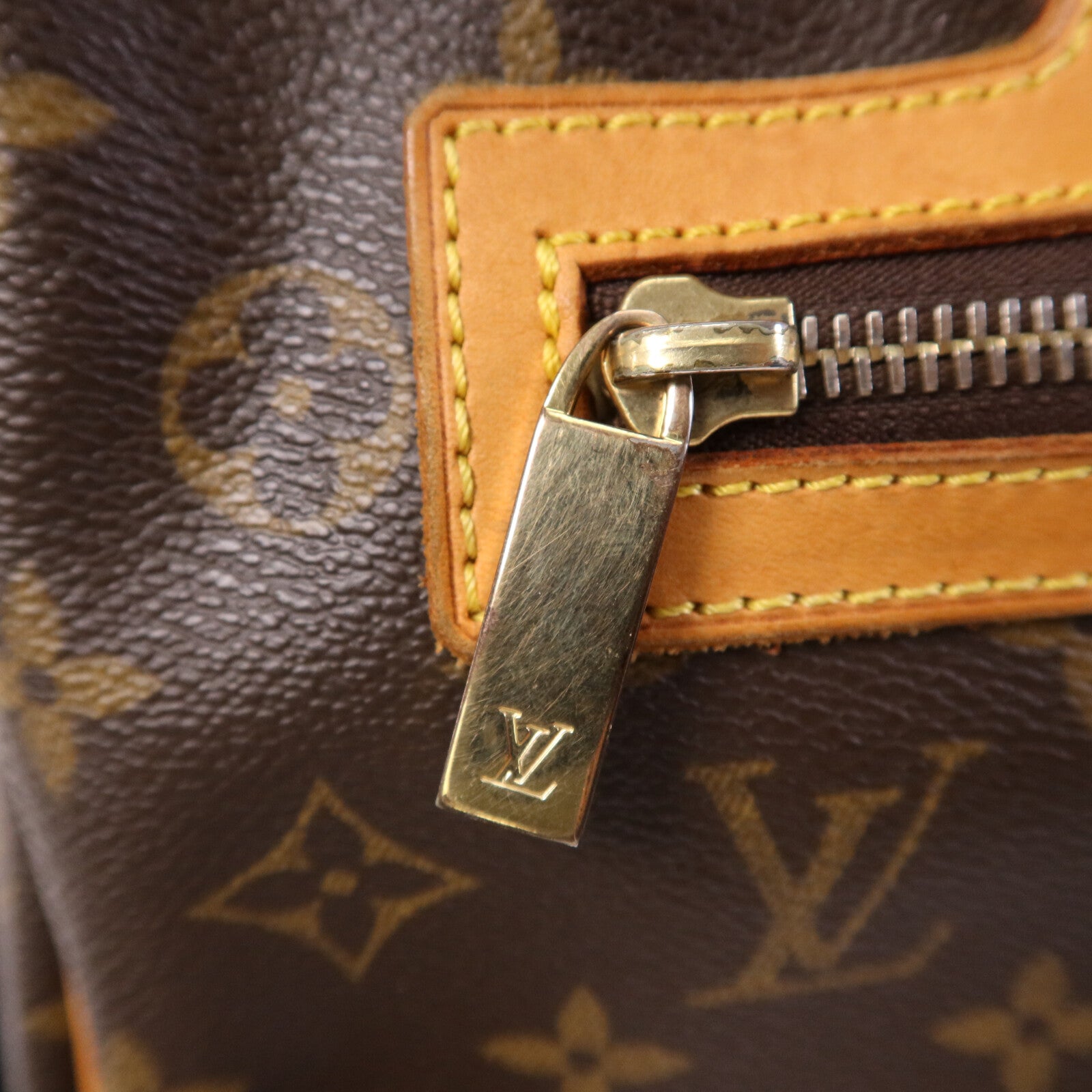 LOUIS VUITTON Monogram Cite GM金扣肩背袋棕色
