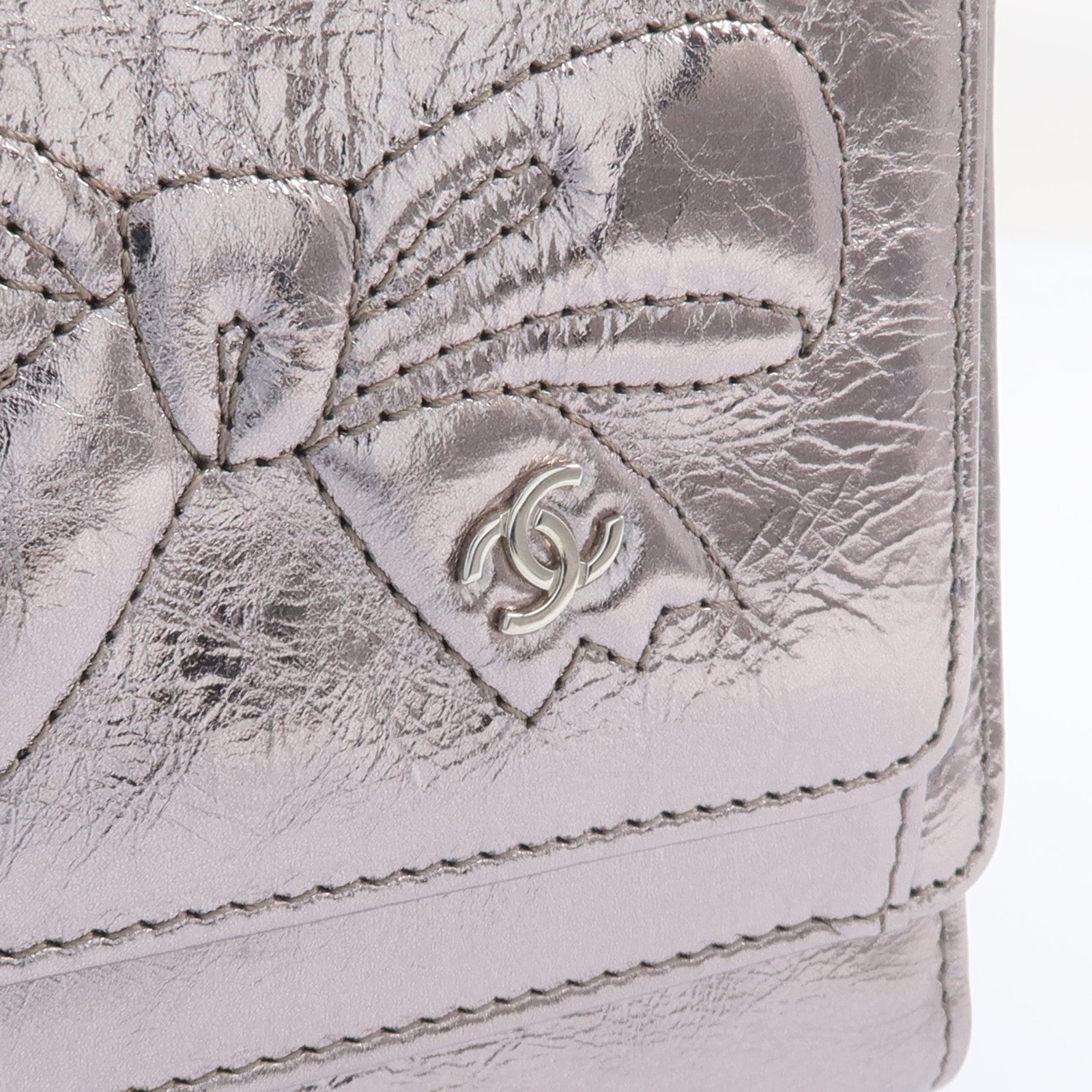 CHANEL 牛皮皮革Fold Wallet銀扣錢包