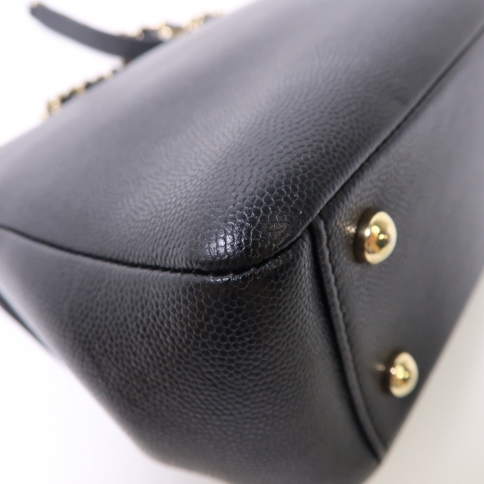 CHANEL Caviar皮革Business Affinity金扣手挽肩背兩用袋黑色