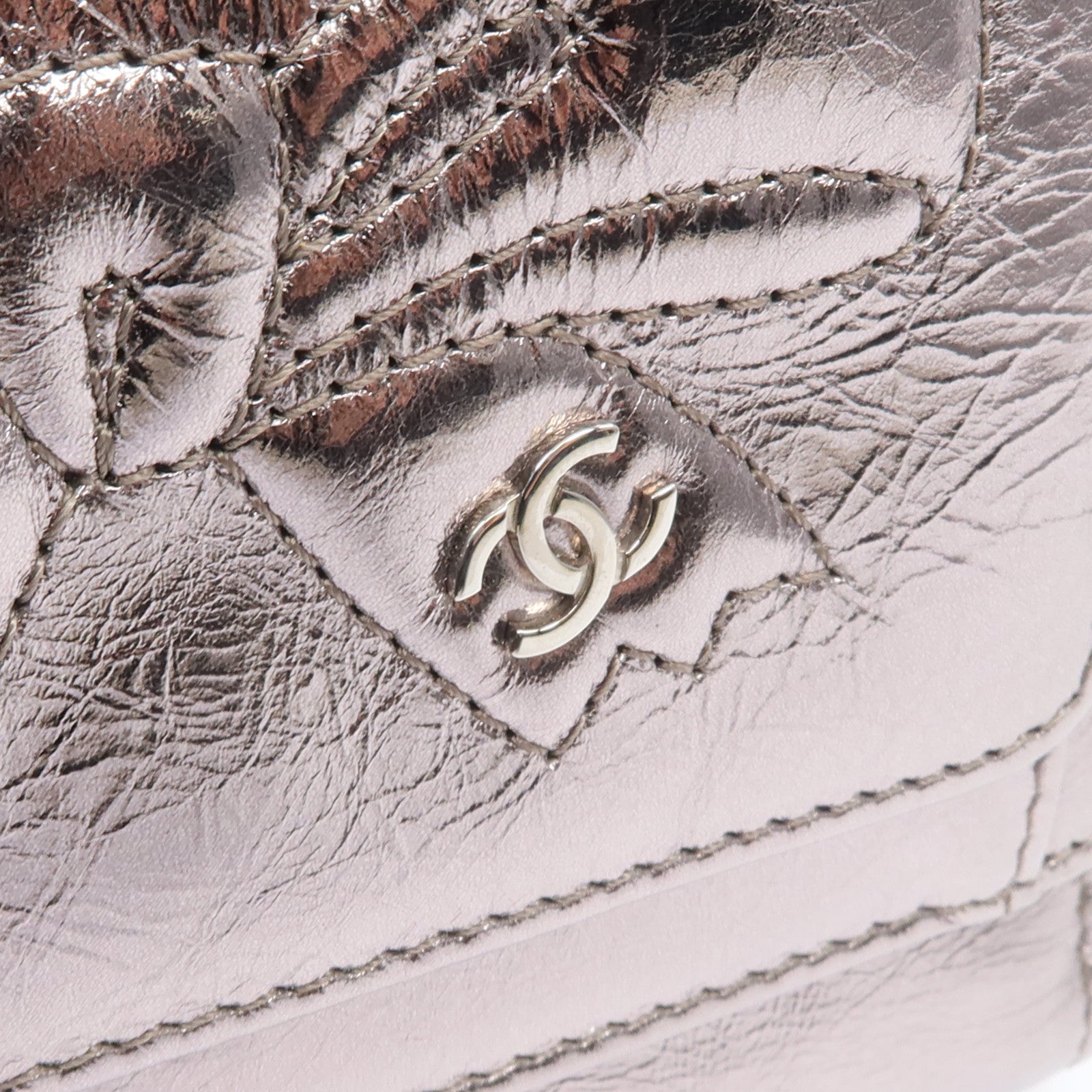 CHANEL 牛皮皮革Fold Wallet銀扣錢包