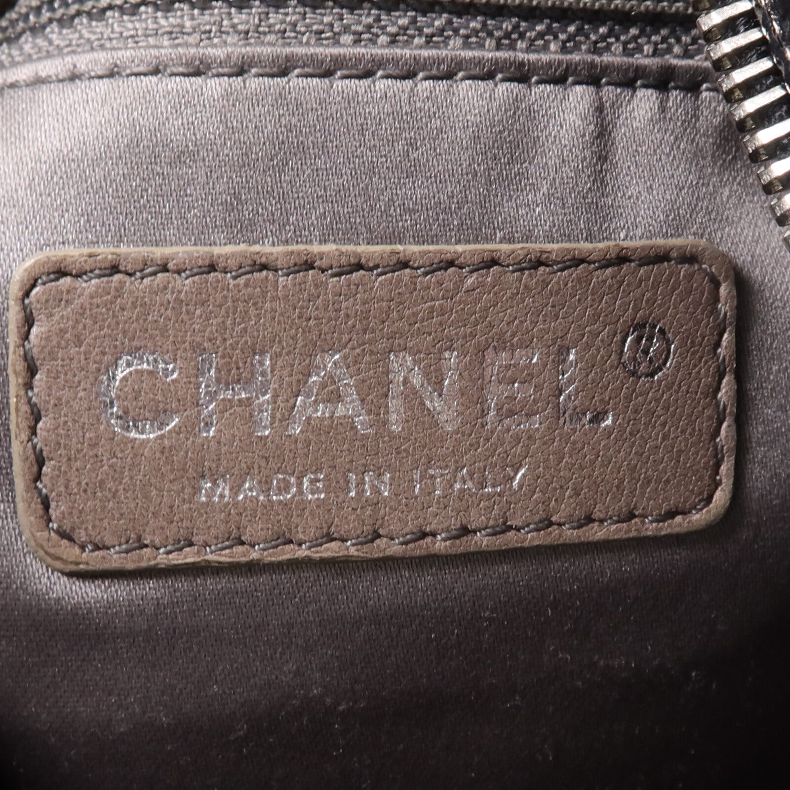 CHANEL 牛皮皮革Chain Shoulder Bag銀扣鏈帶肩背袋
