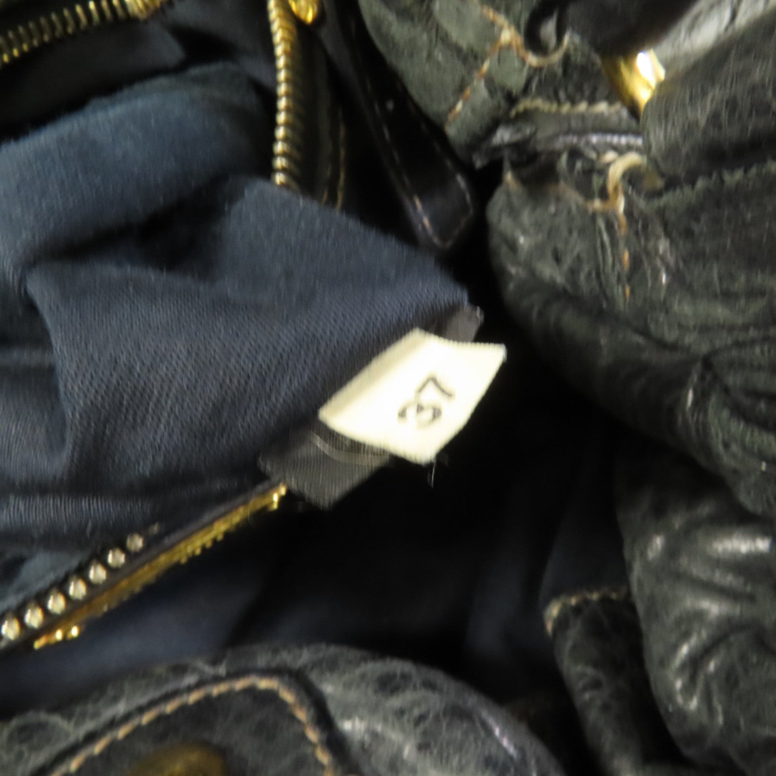 Miu Miu 牛皮皮革Shoulder Bag金扣手挽肩背兩用袋