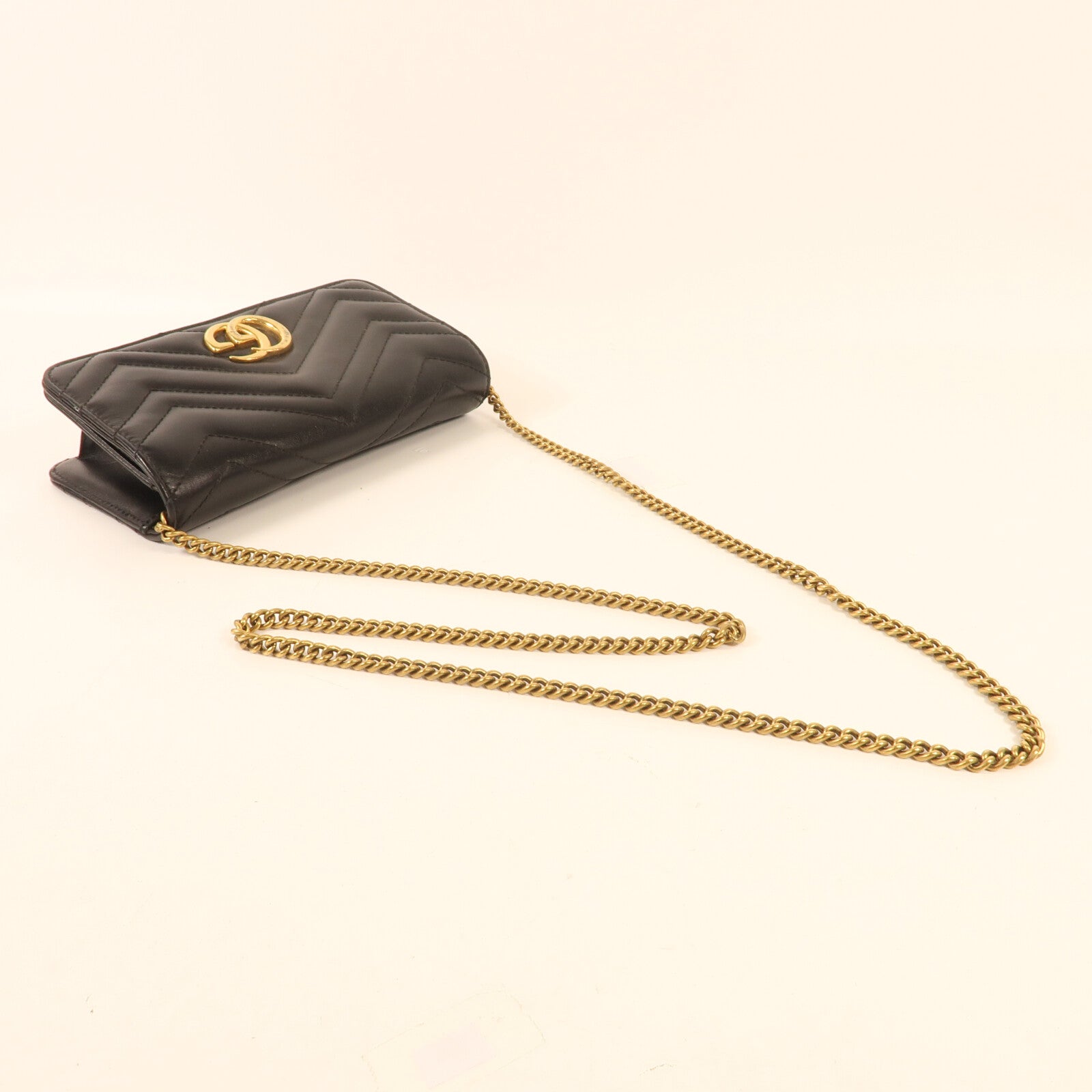 GUCCI 牛皮皮革GG Marmont Mini Bag金扣鏈帶肩背袋