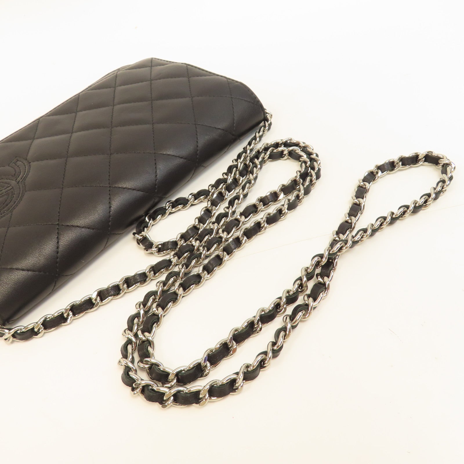 CHANEL 菱格羊皮皮革Wallet On Chain銀扣鏈帶肩背袋黑色