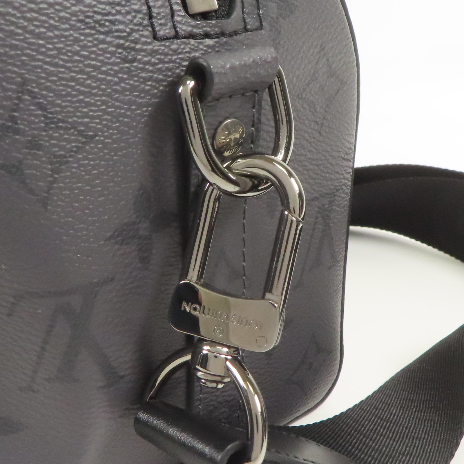 LOUIS VUITTON Monogram Eclipse City Keepall銀扣手挽肩背兩用袋