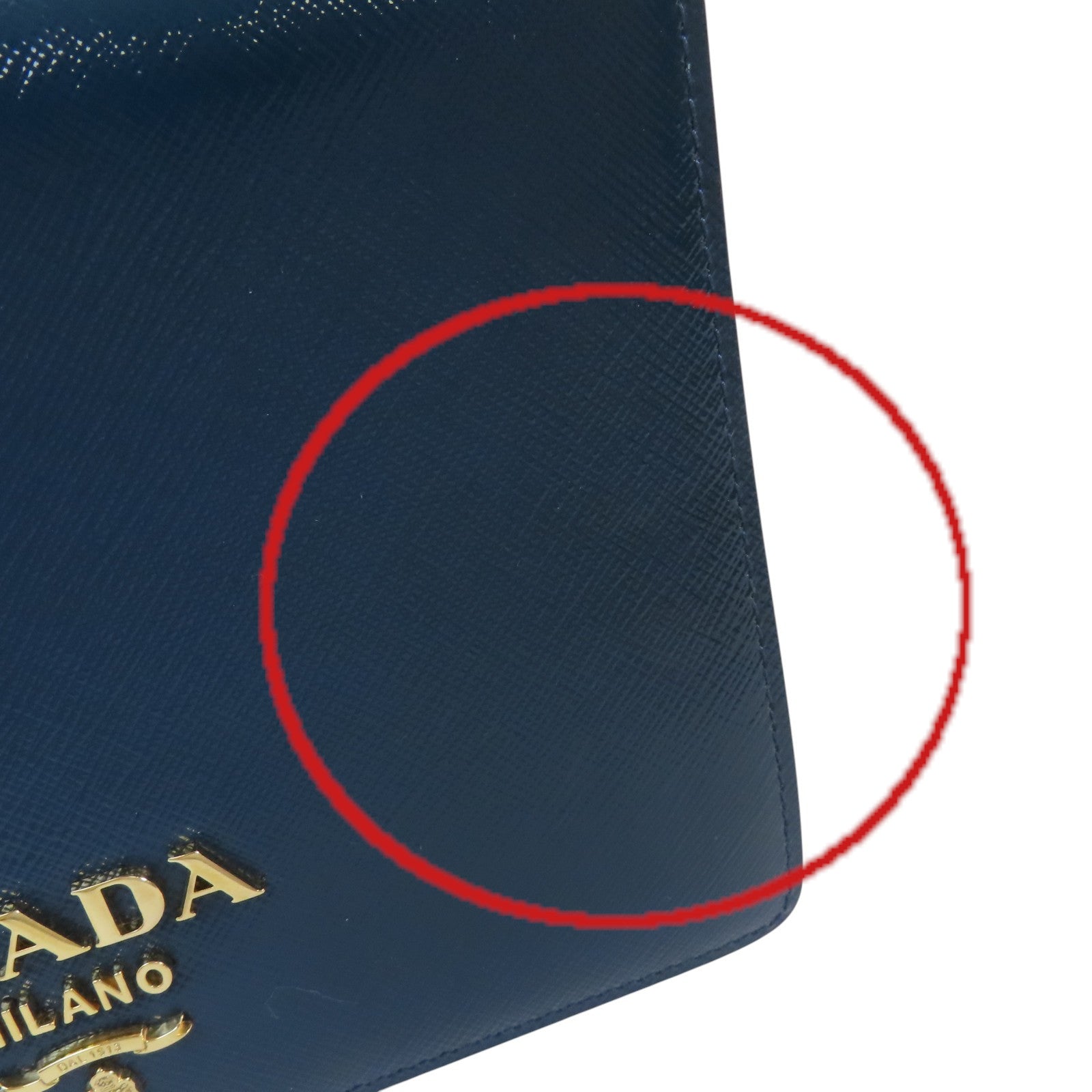 PRADA 漆皮皮革Chain Shoulder Bag金扣鏈帶肩背袋