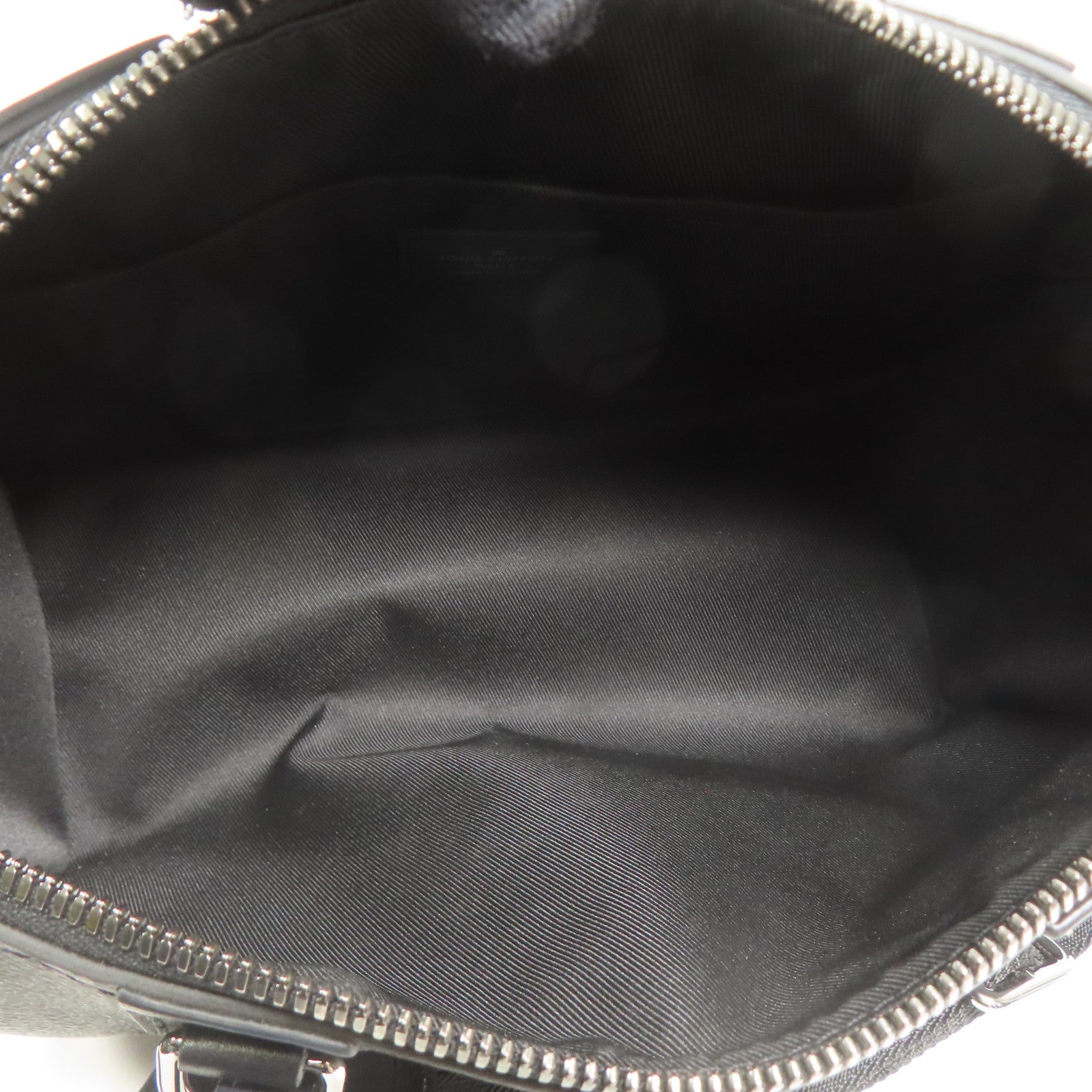 LOUIS VUITTON Monogram Eclipse City Keepall銀扣手挽肩背兩用袋