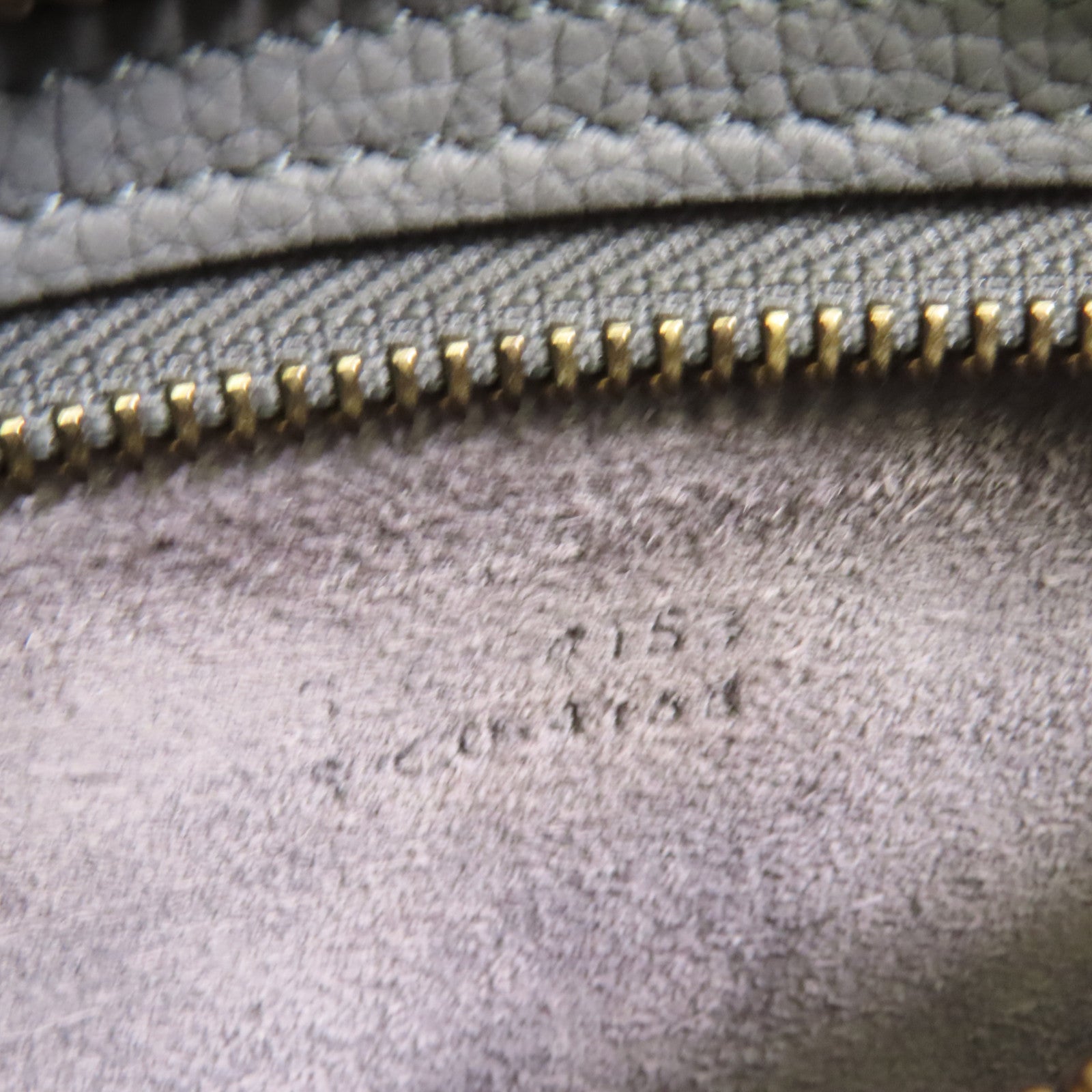 CELINE 牛皮皮革Micro Luggage金扣手挽袋