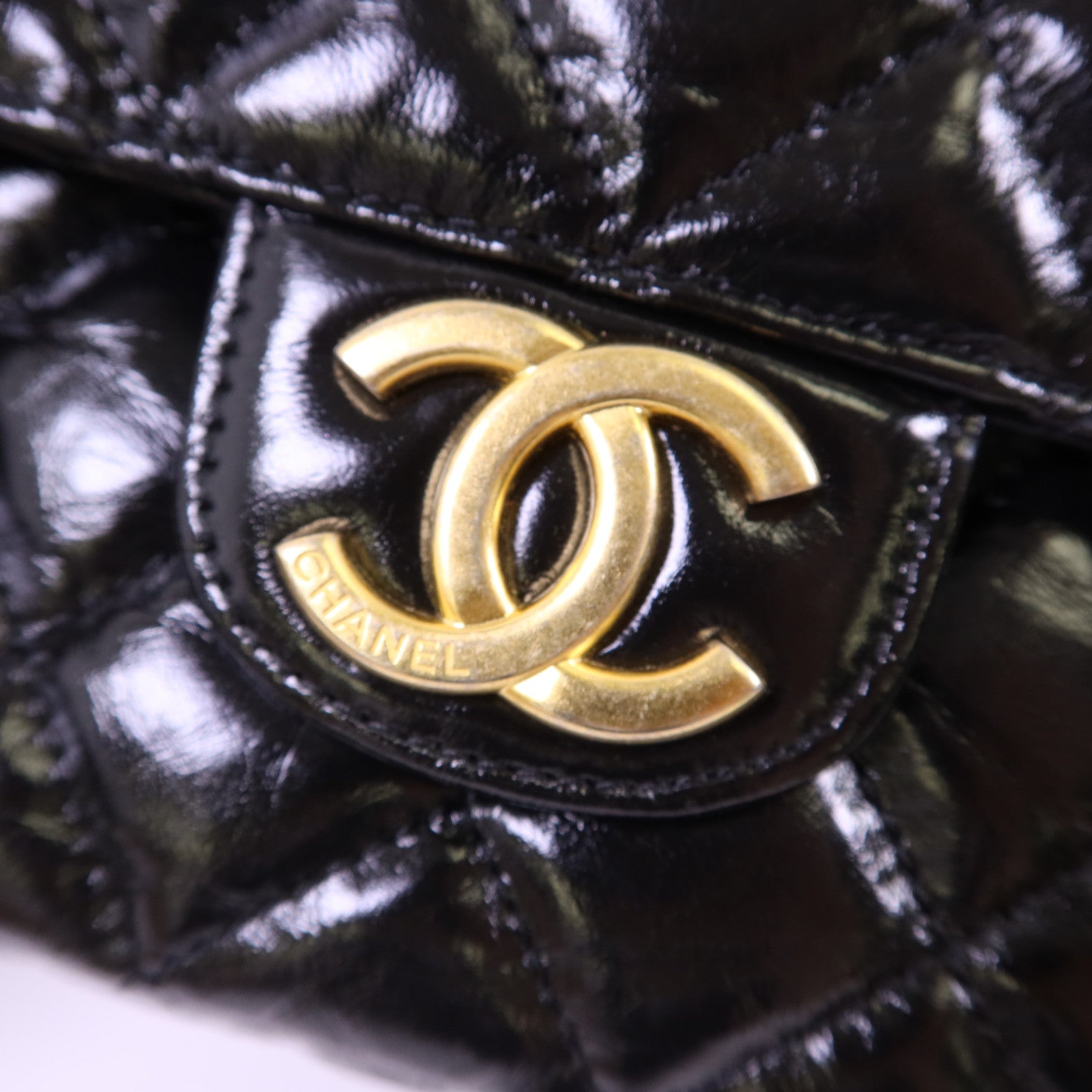 CHANEL 牛皮皮革23B Hobo Bag金扣鏈帶肩背袋