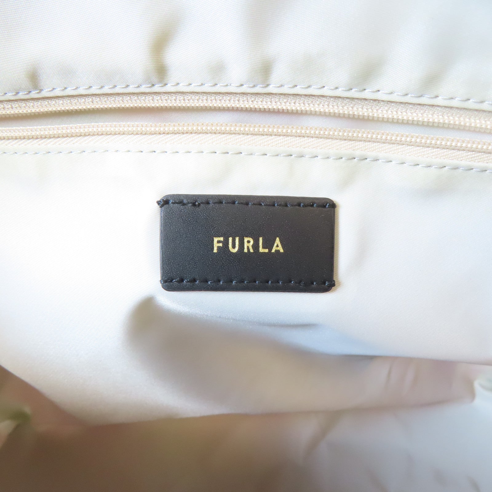 Furla 尼龍Tote Bag金扣手挽袋粉紅色/紫色/白色/綠色