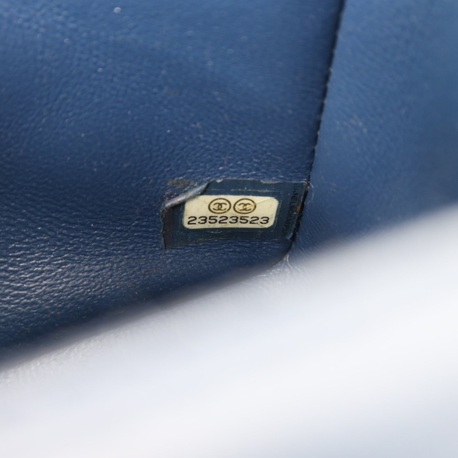 CHANEL 羊皮皮革Mini Classic 20金扣鏈帶肩背袋