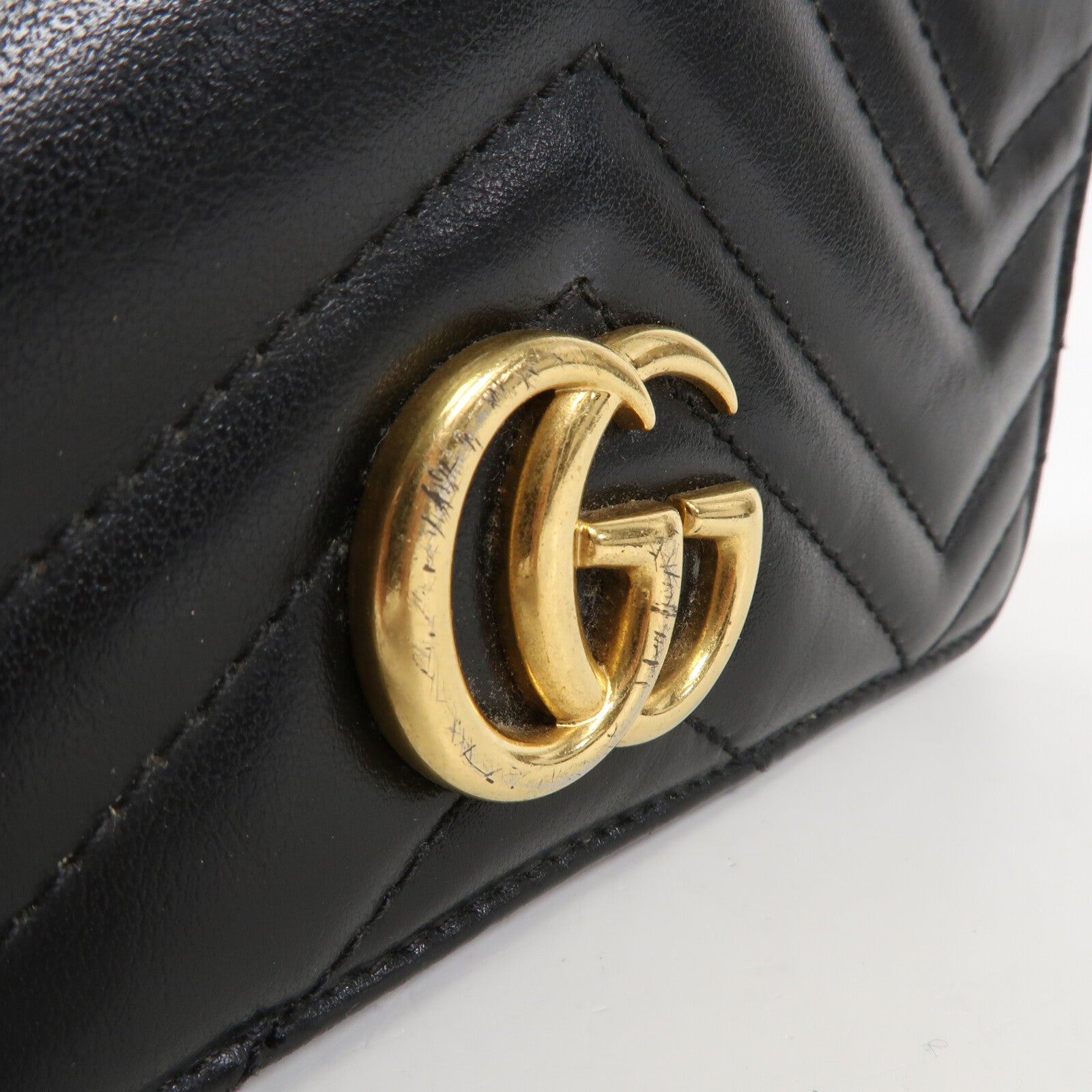GUCCI 牛皮皮革GG Marmont Mini Bag金扣鏈帶肩背袋