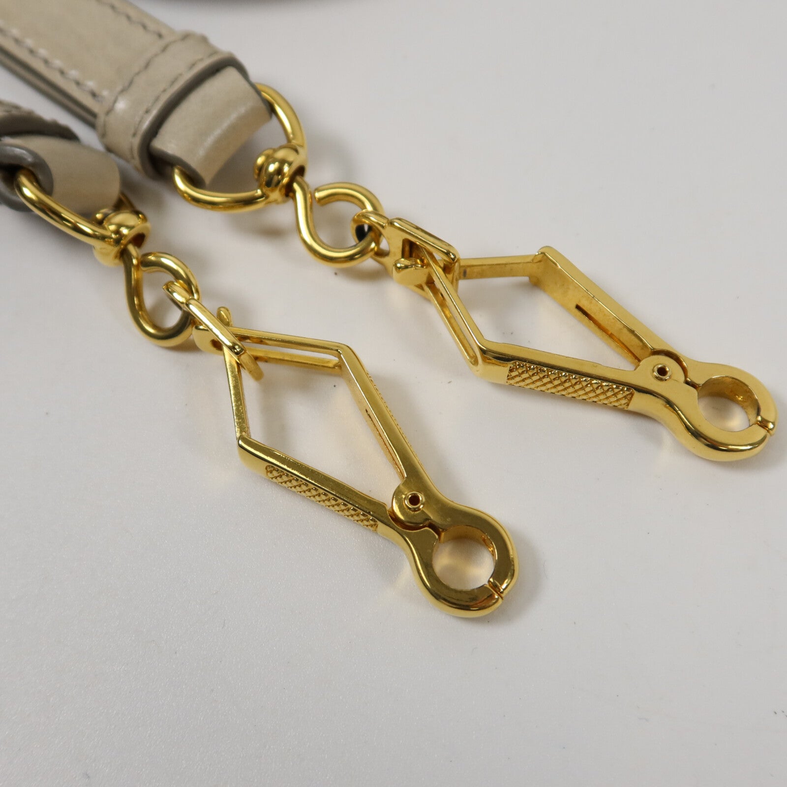 Miu Miu 牛皮皮革Vitello Lux Bow Bag手挽肩背兩用袋