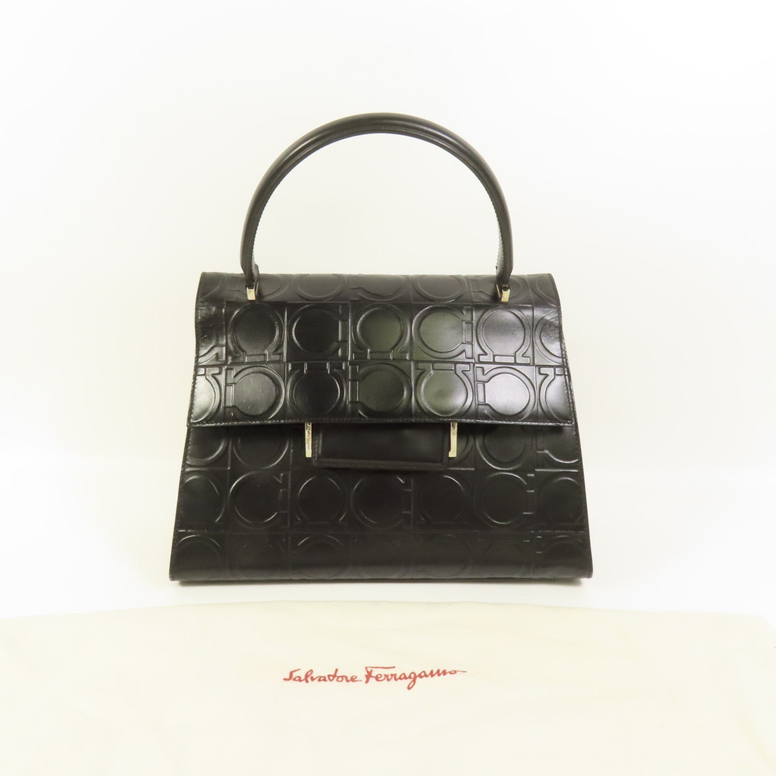 Salvatore Ferragamo 牛皮皮革Gancini Hand Bag銀扣手挽袋