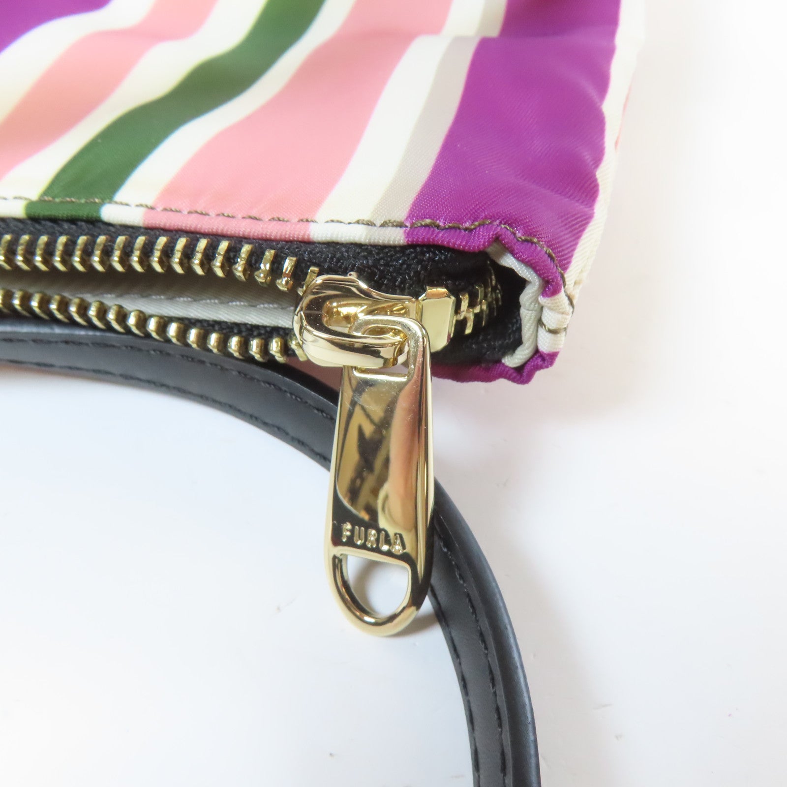 Furla 尼龍Tote Bag金扣手挽袋粉紅色/紫色/白色/綠色