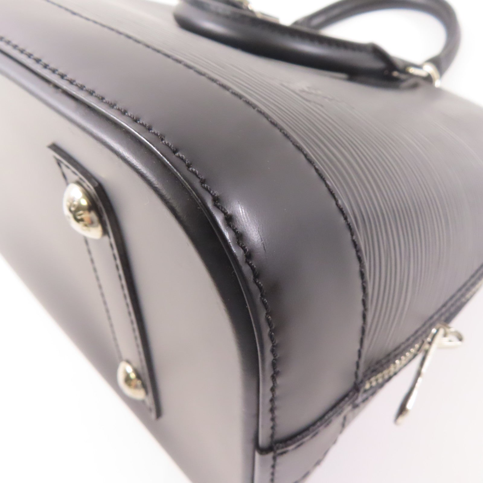 LOUIS VUITTON Epi Alma PM銀扣手挽袋黑色