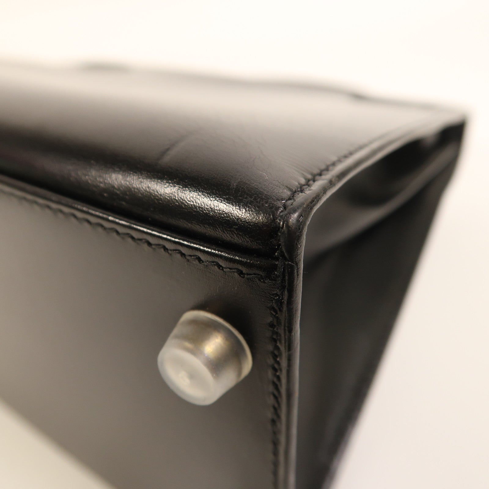 HERMES Box Calf皮革Kelly 28金扣手挽肩背兩用袋