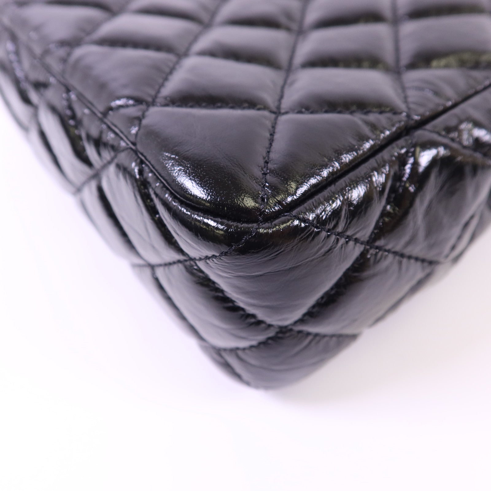 CHANEL 牛皮皮革23B Hobo Bag金扣鏈帶肩背袋