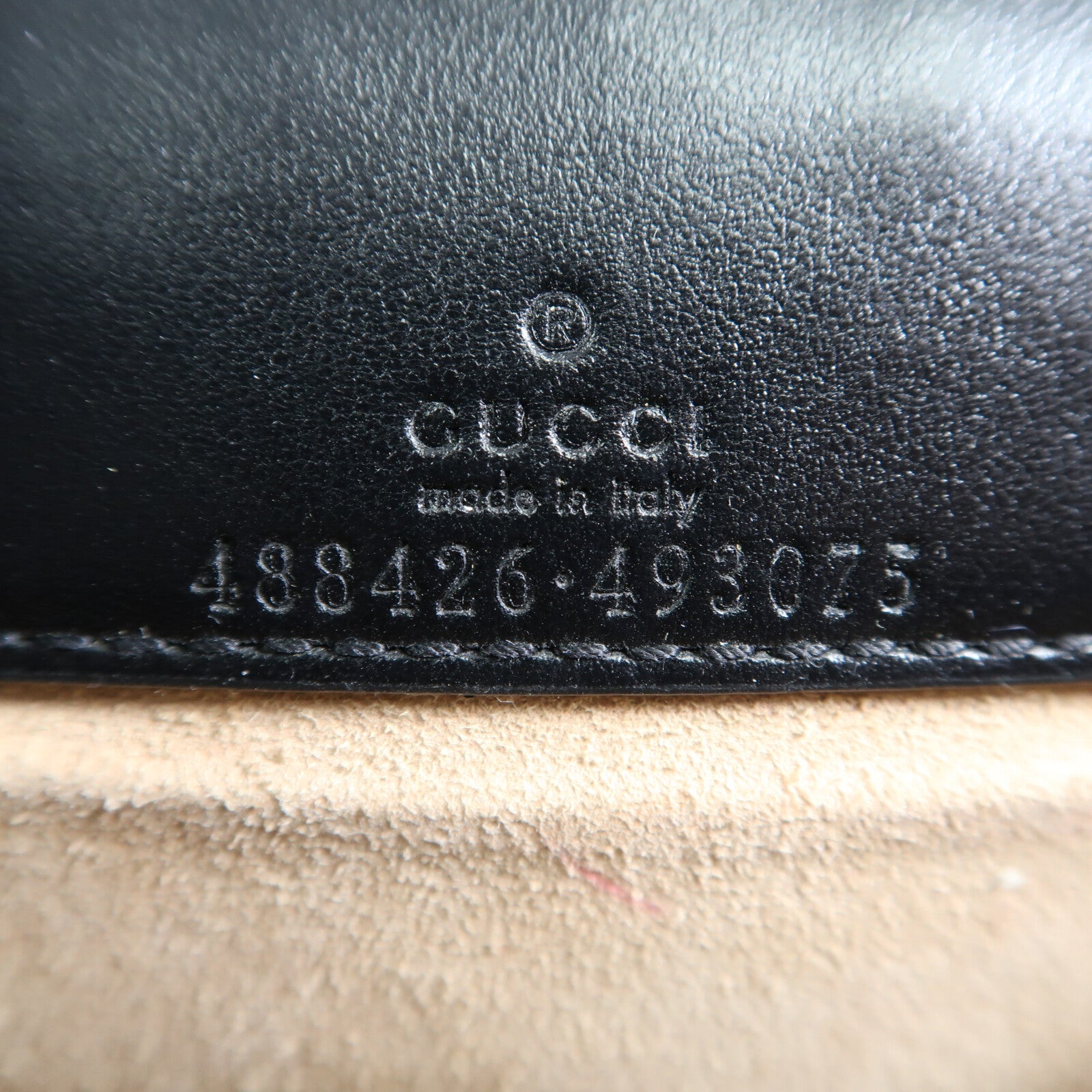 GUCCI 牛皮皮革GG Marmont Mini Bag金扣鏈帶肩背袋
