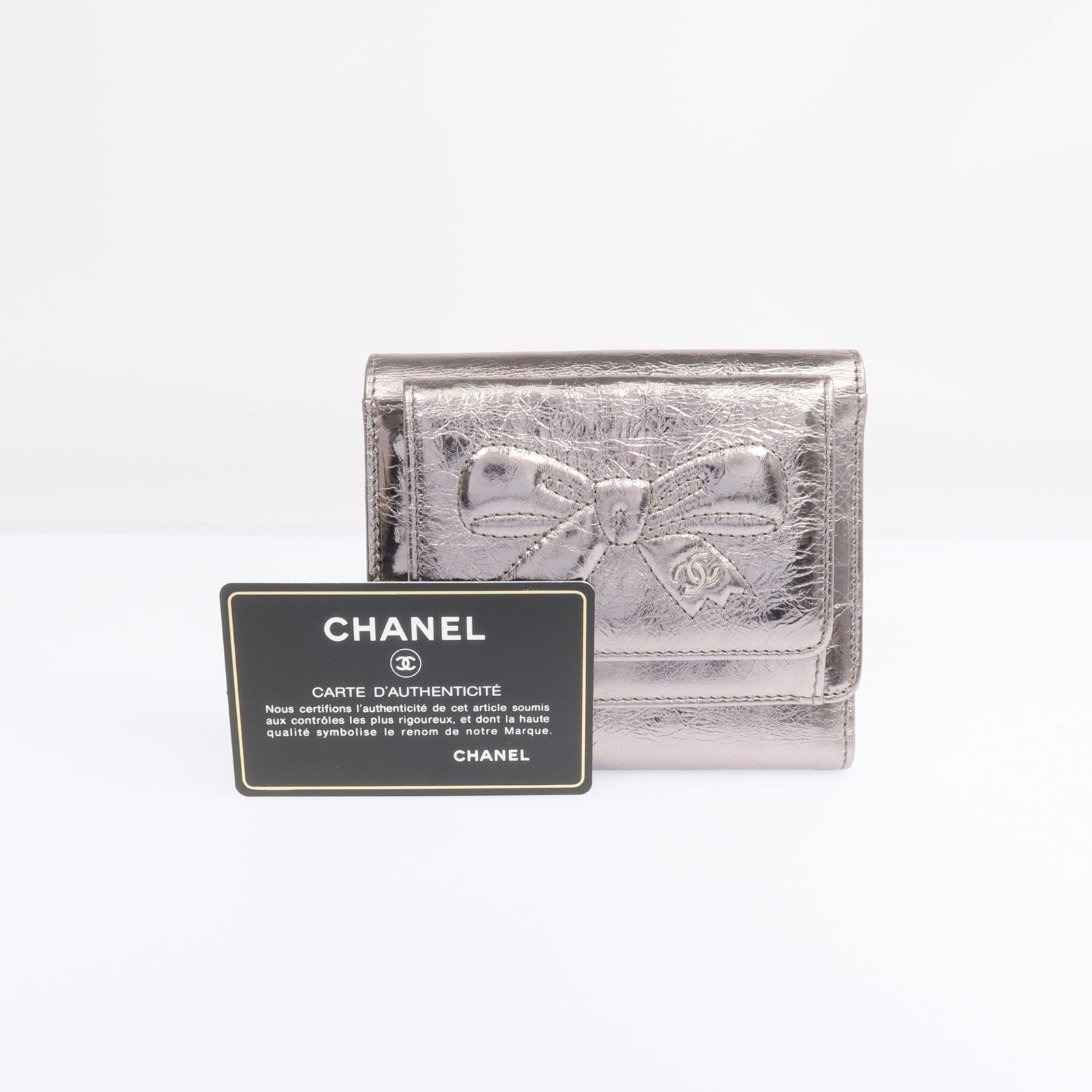 CHANEL 牛皮皮革Fold Wallet銀扣錢包