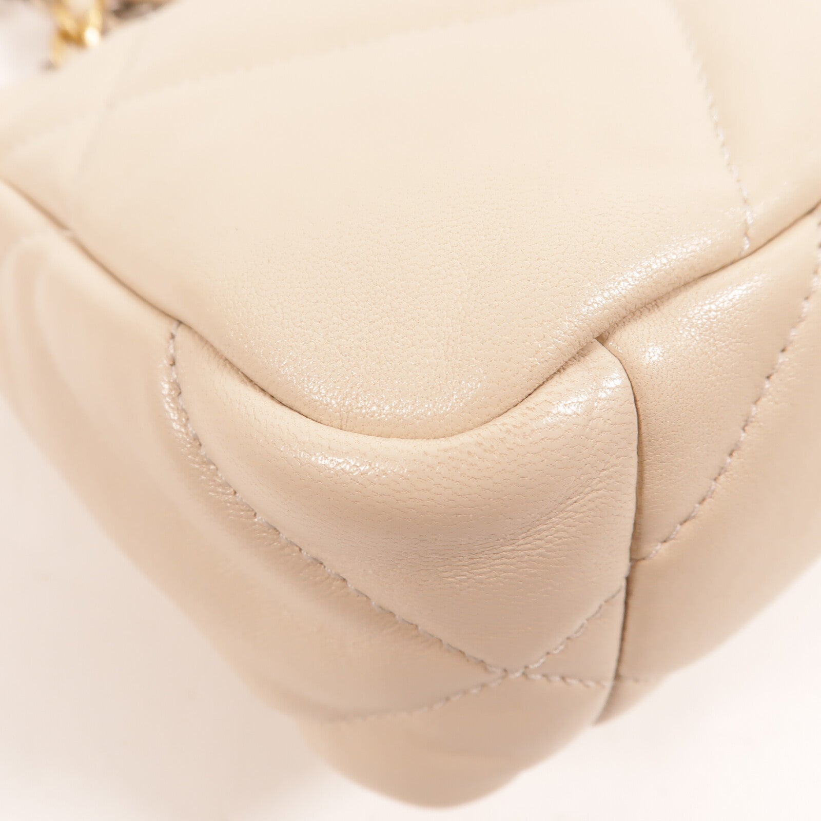 CHANEL 羊皮皮革Chanel 19 Small鏈帶肩背袋