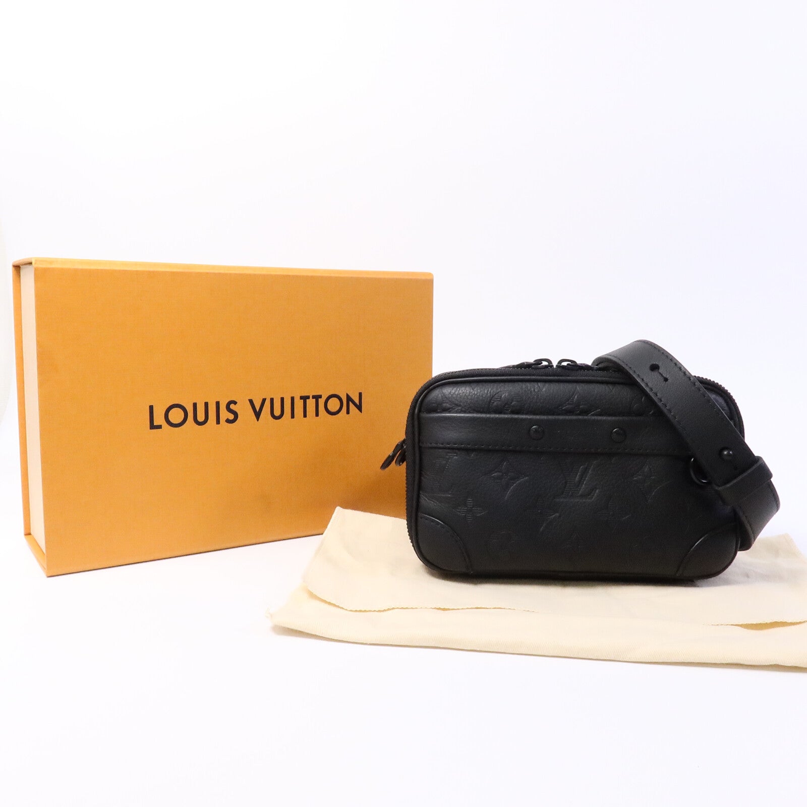 LOUIS VUITTON Monogram Shadow Alpha Wearable Wallet肩背袋