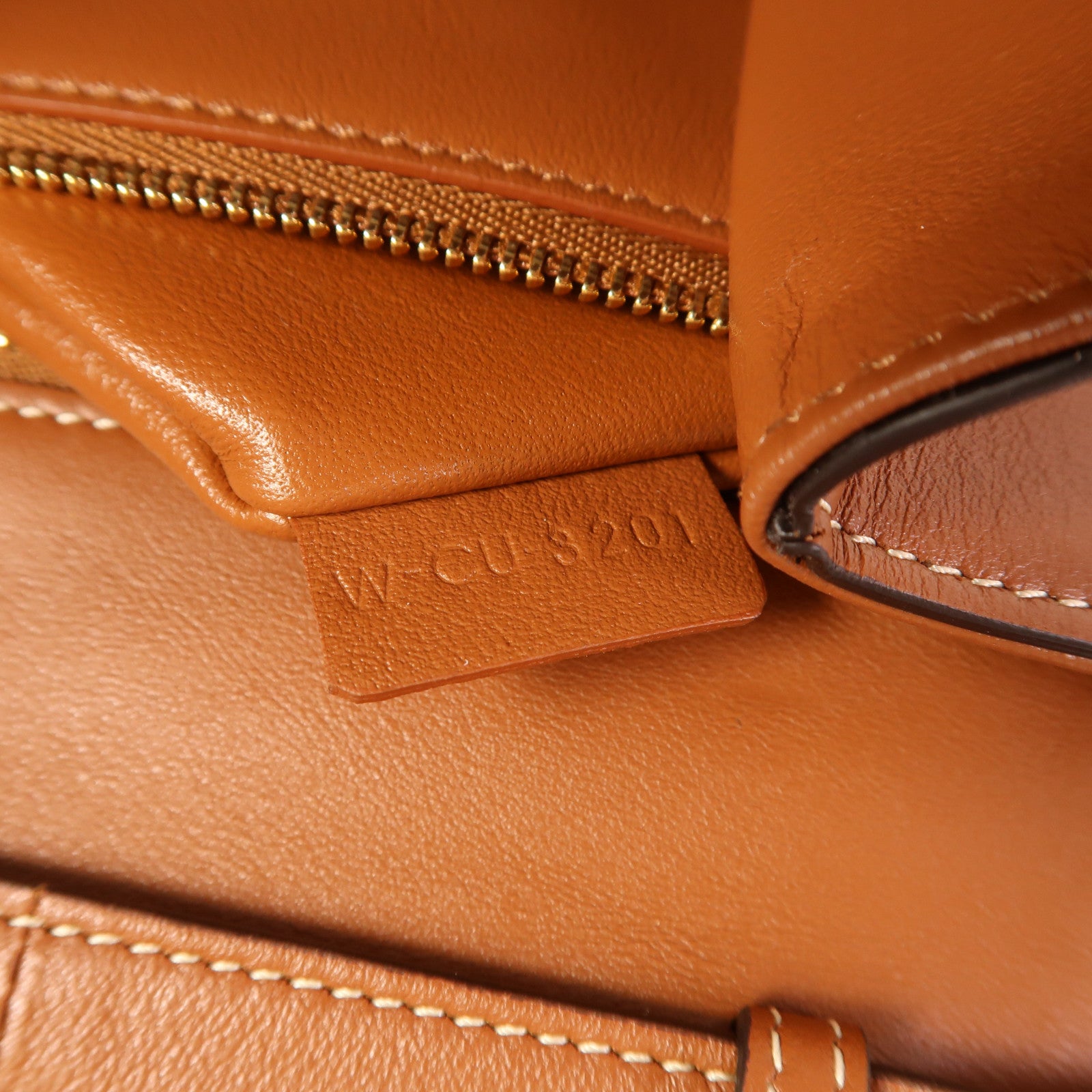 CELINE 牛皮皮革Shoulder Bag金扣肩背袋