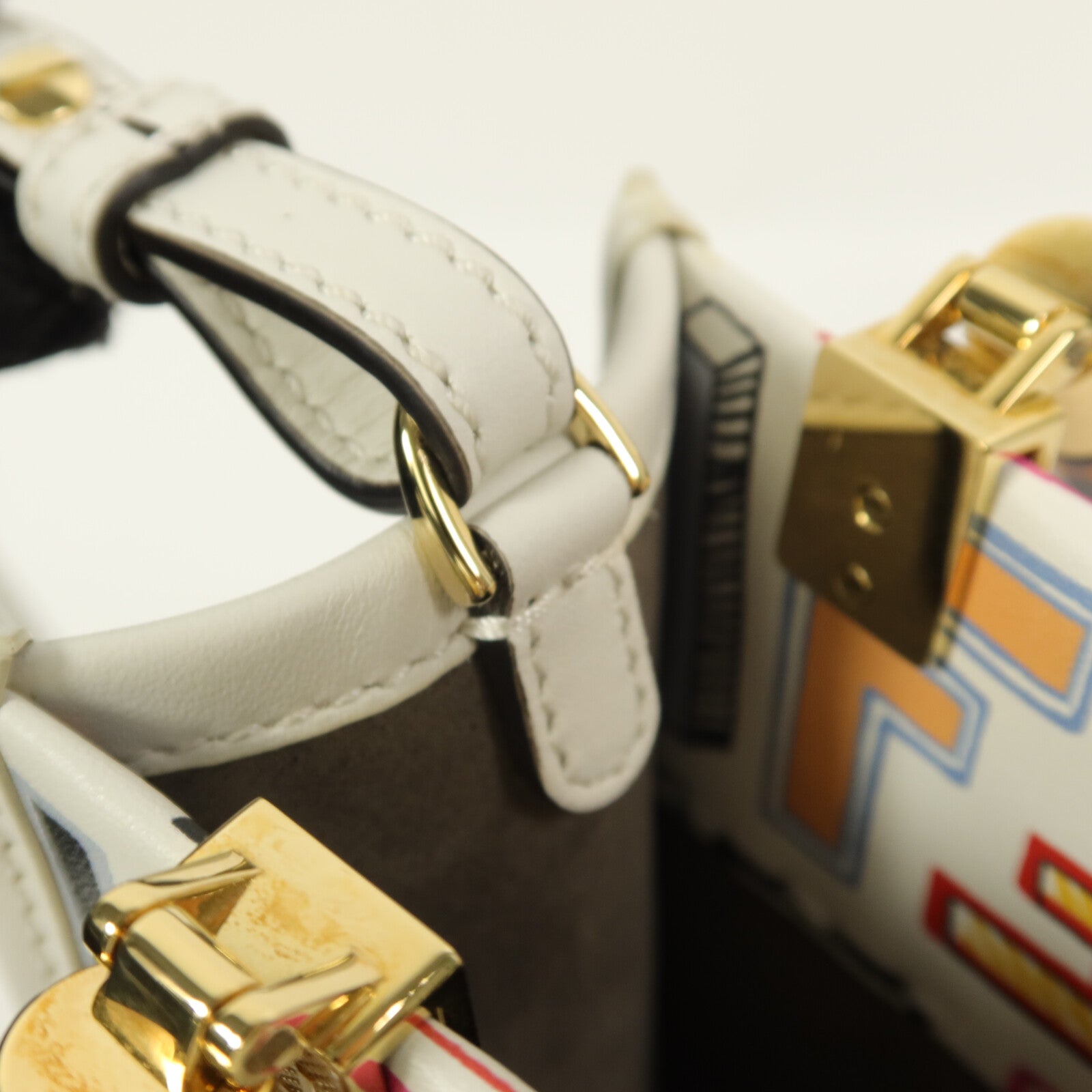 FENDI 牛皮皮革Mini Sunshine Shopper手挽肩背兩用袋