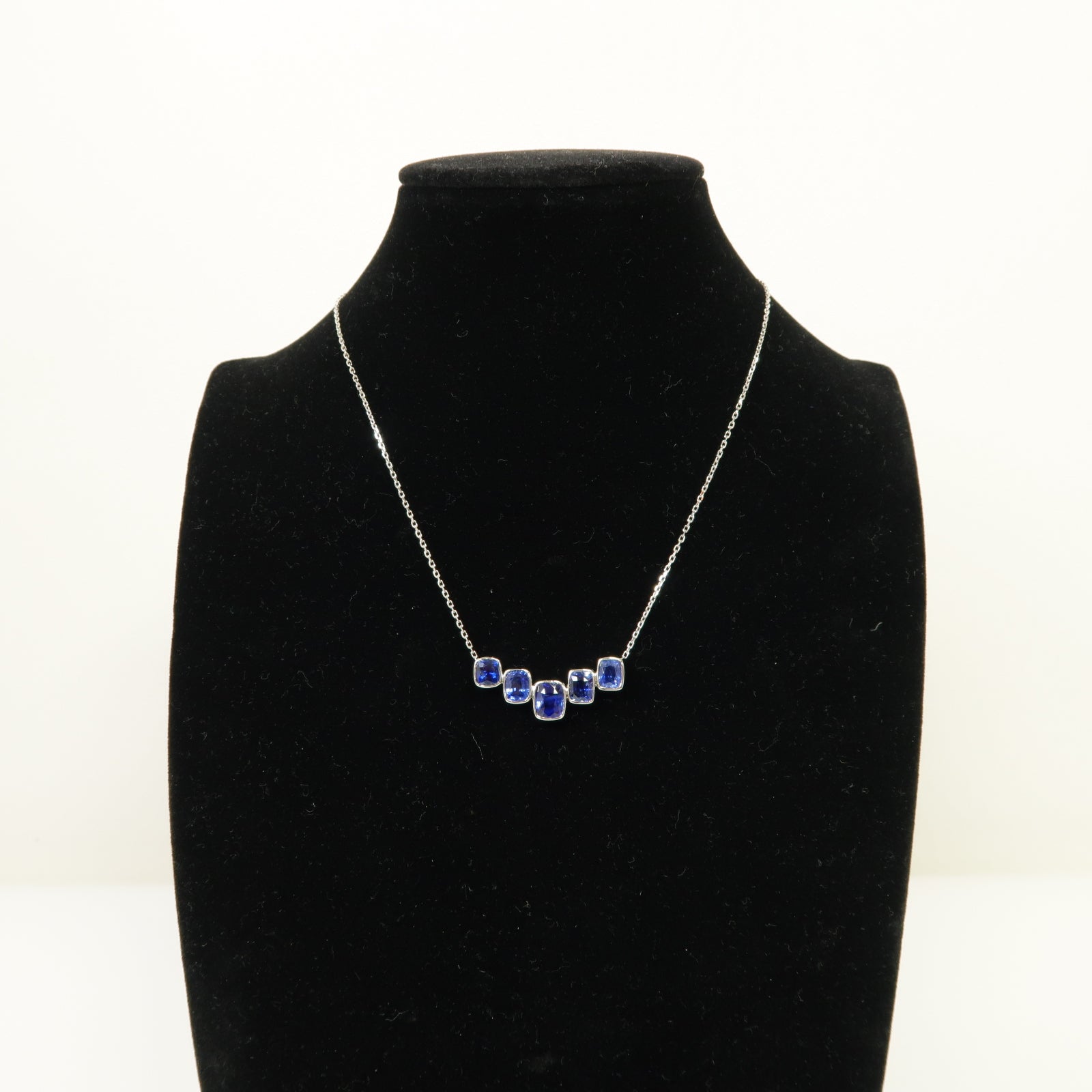 JEWELRY 18K白金Sapphire Necklace 6.75ct藍寶石項鍊