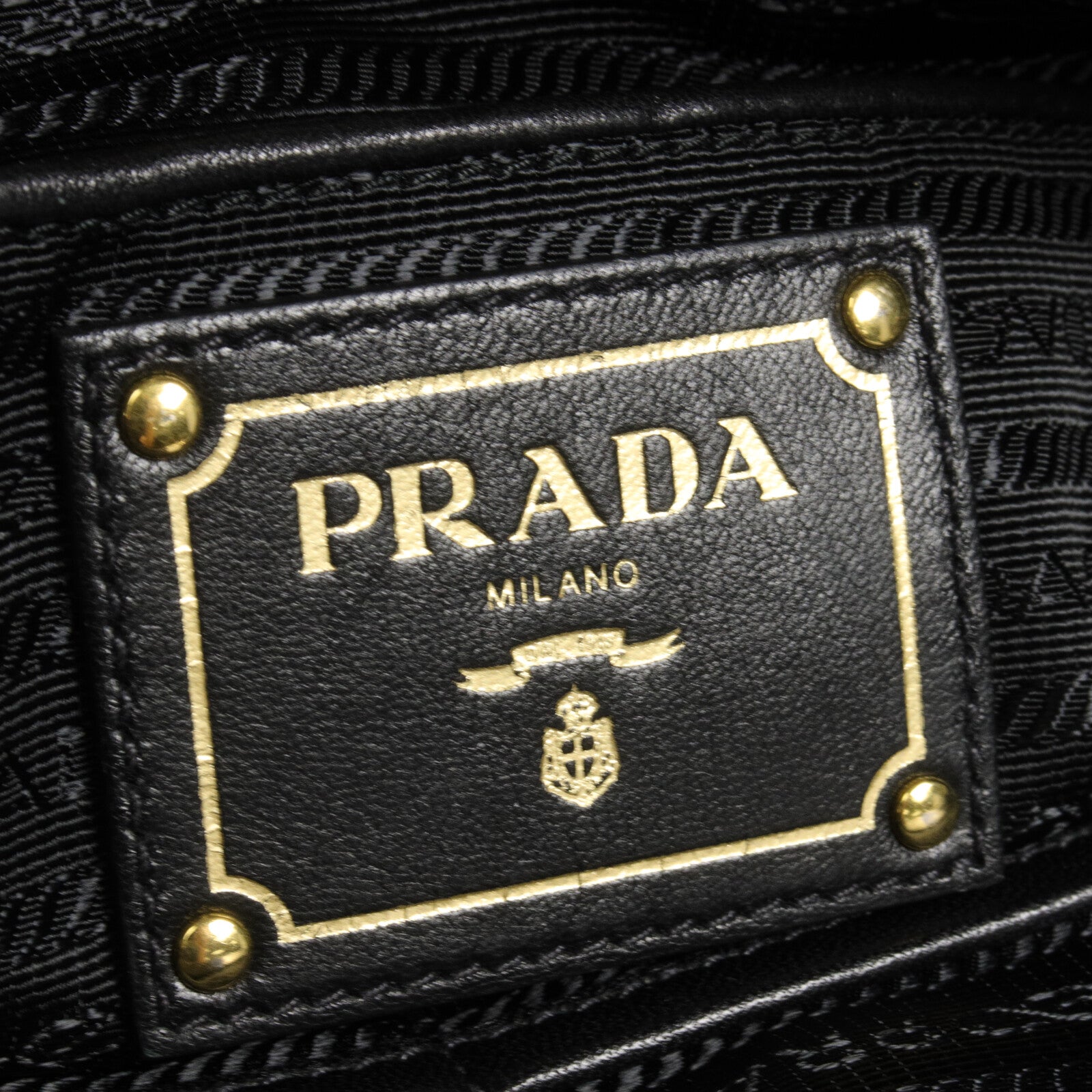PRADA 尼龍Tessuto Gaufre 2 Way手挽肩背兩用袋