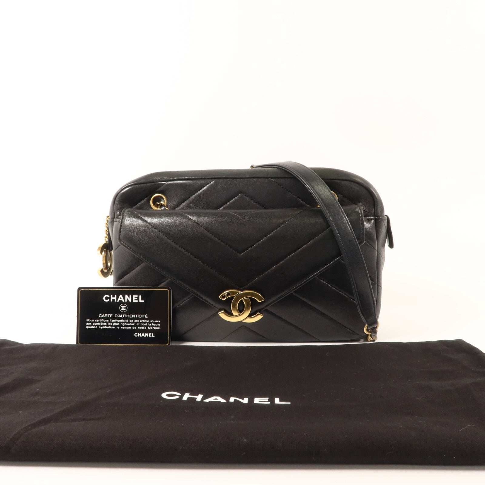 CHANEL 羊皮皮革Chain Shoulder鏈帶肩背袋