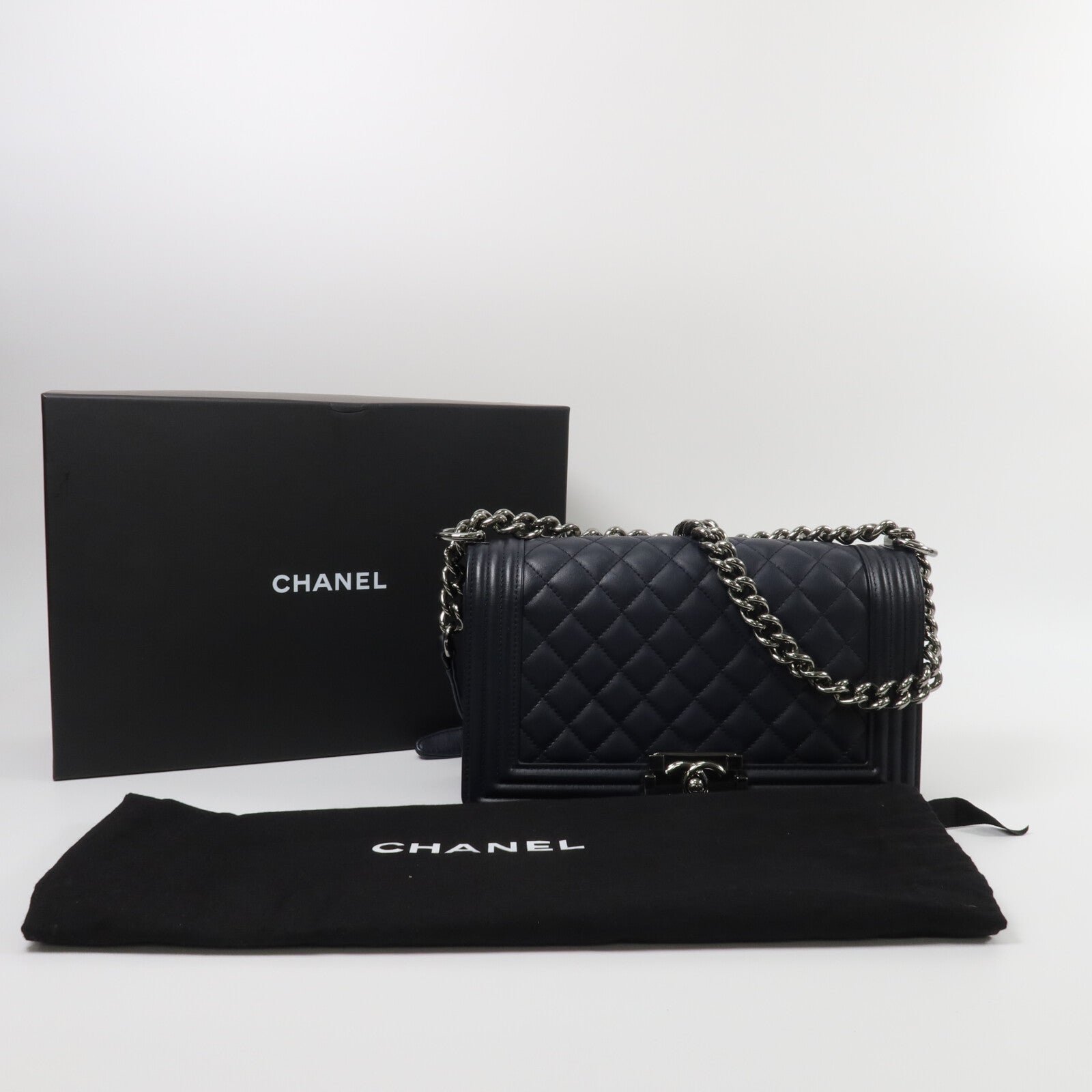 CHANEL 羊皮皮革Boy 25鏈帶肩背袋