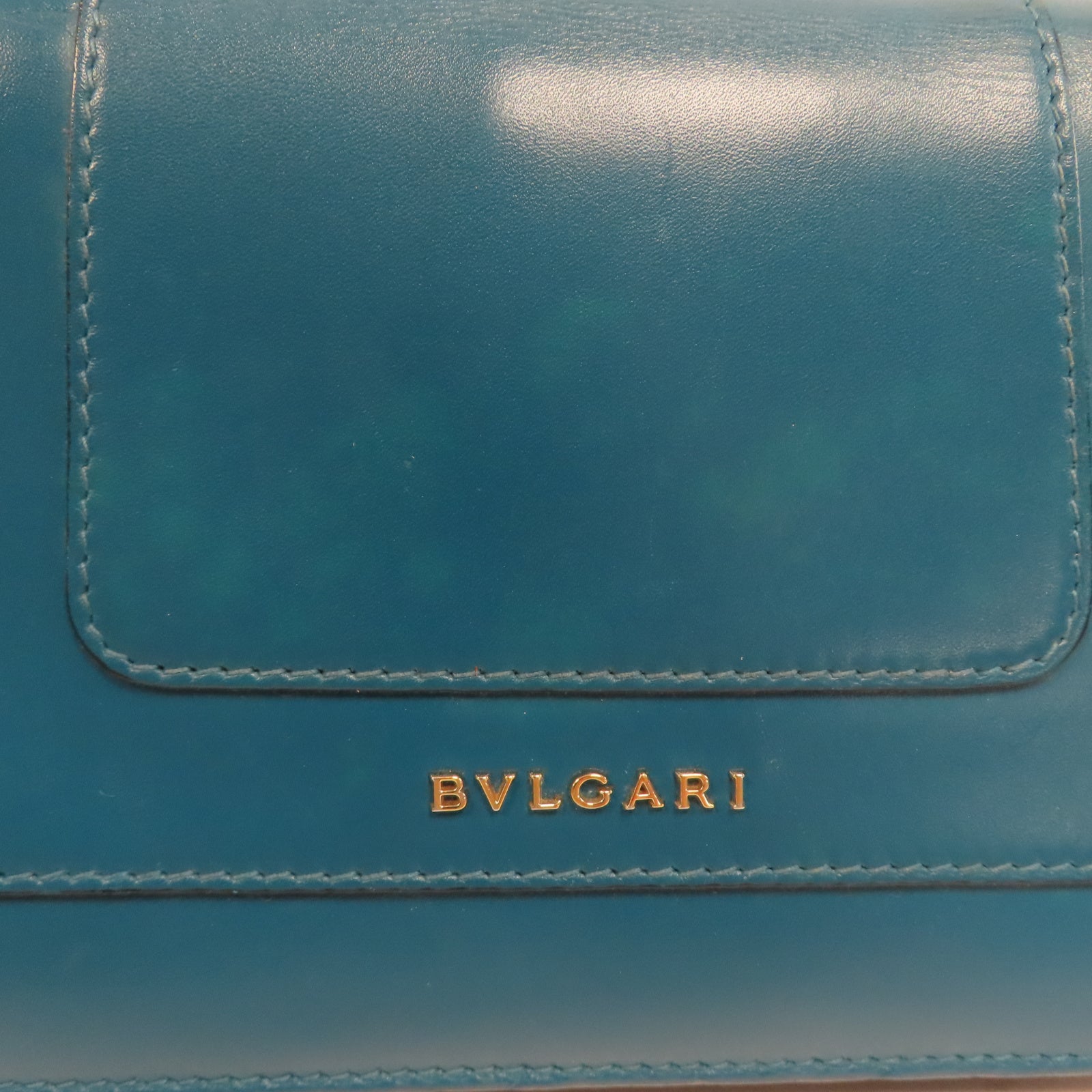 BVLGARI 羊皮皮革Serpenti Forever Chain金扣鏈帶肩背袋綠松石色