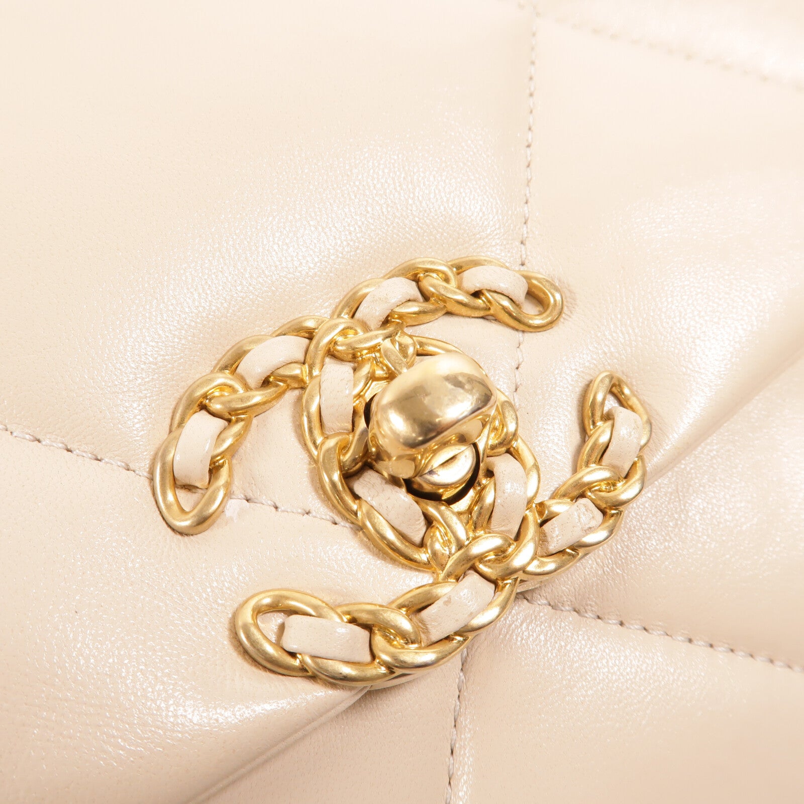CHANEL 羊皮皮革Chanel 19 Small鏈帶肩背袋