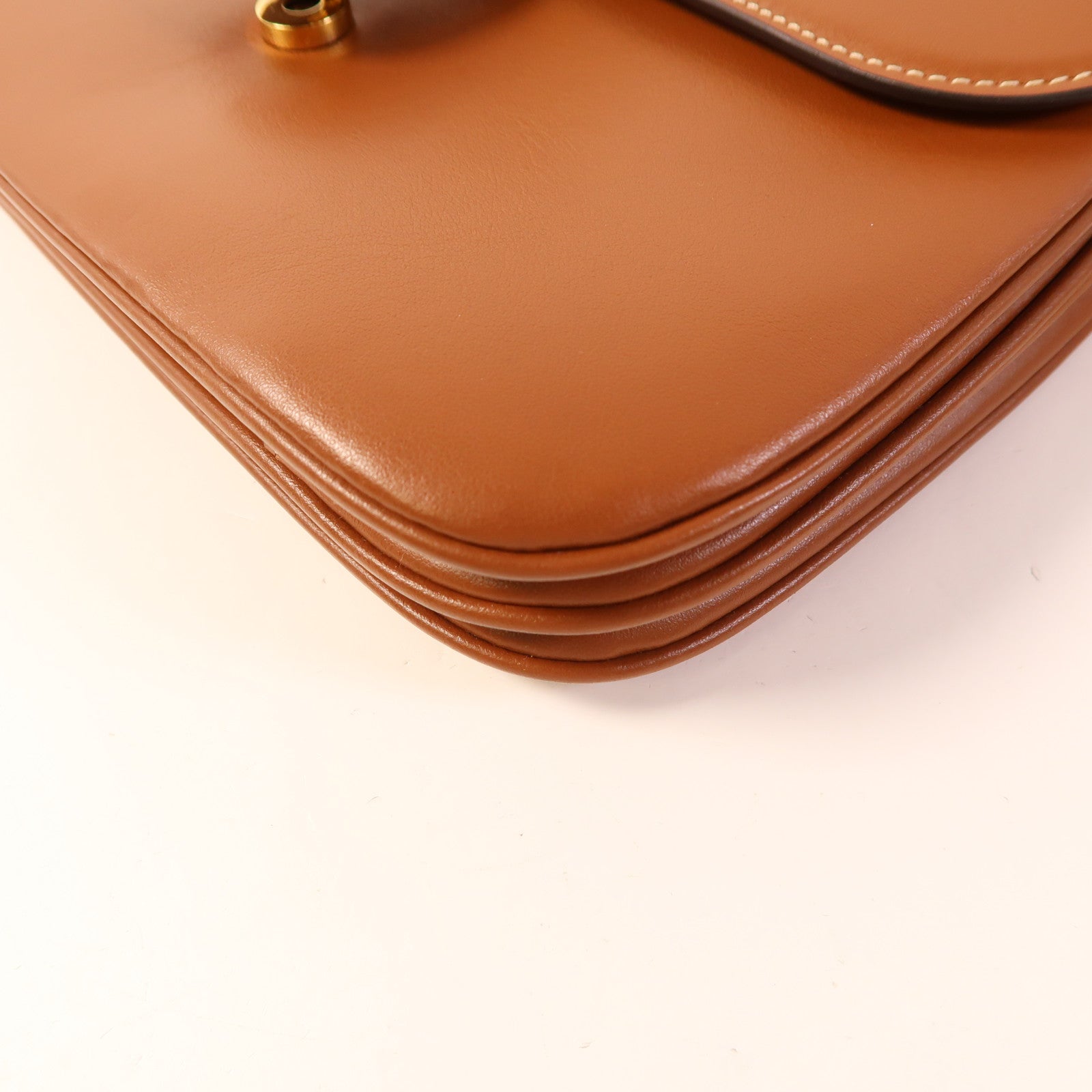 CELINE 牛皮皮革Shoulder Bag金扣肩背袋