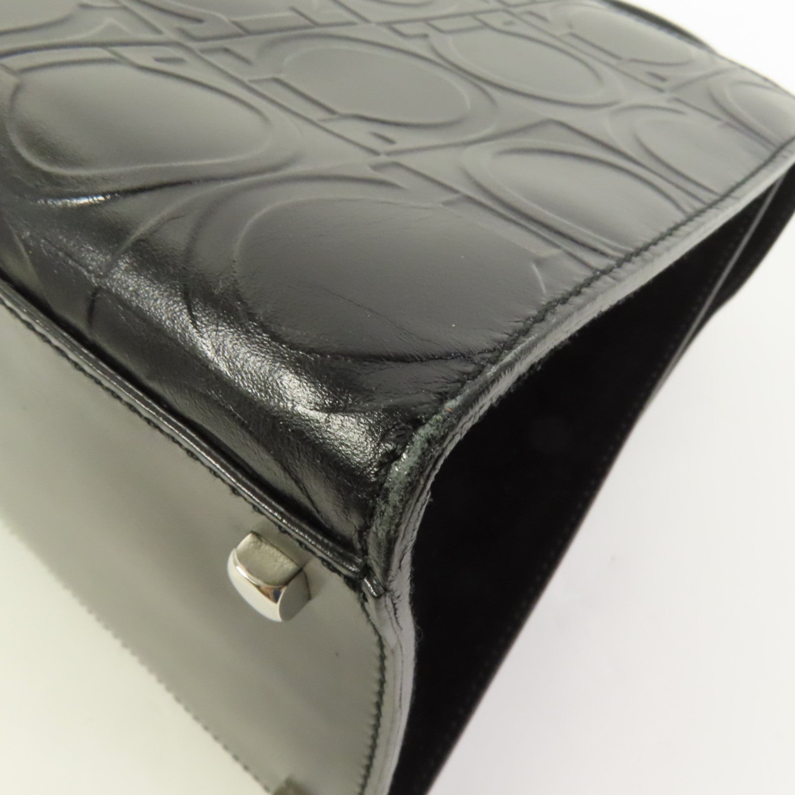 Salvatore Ferragamo 牛皮皮革Gancini Hand Bag銀扣手挽袋